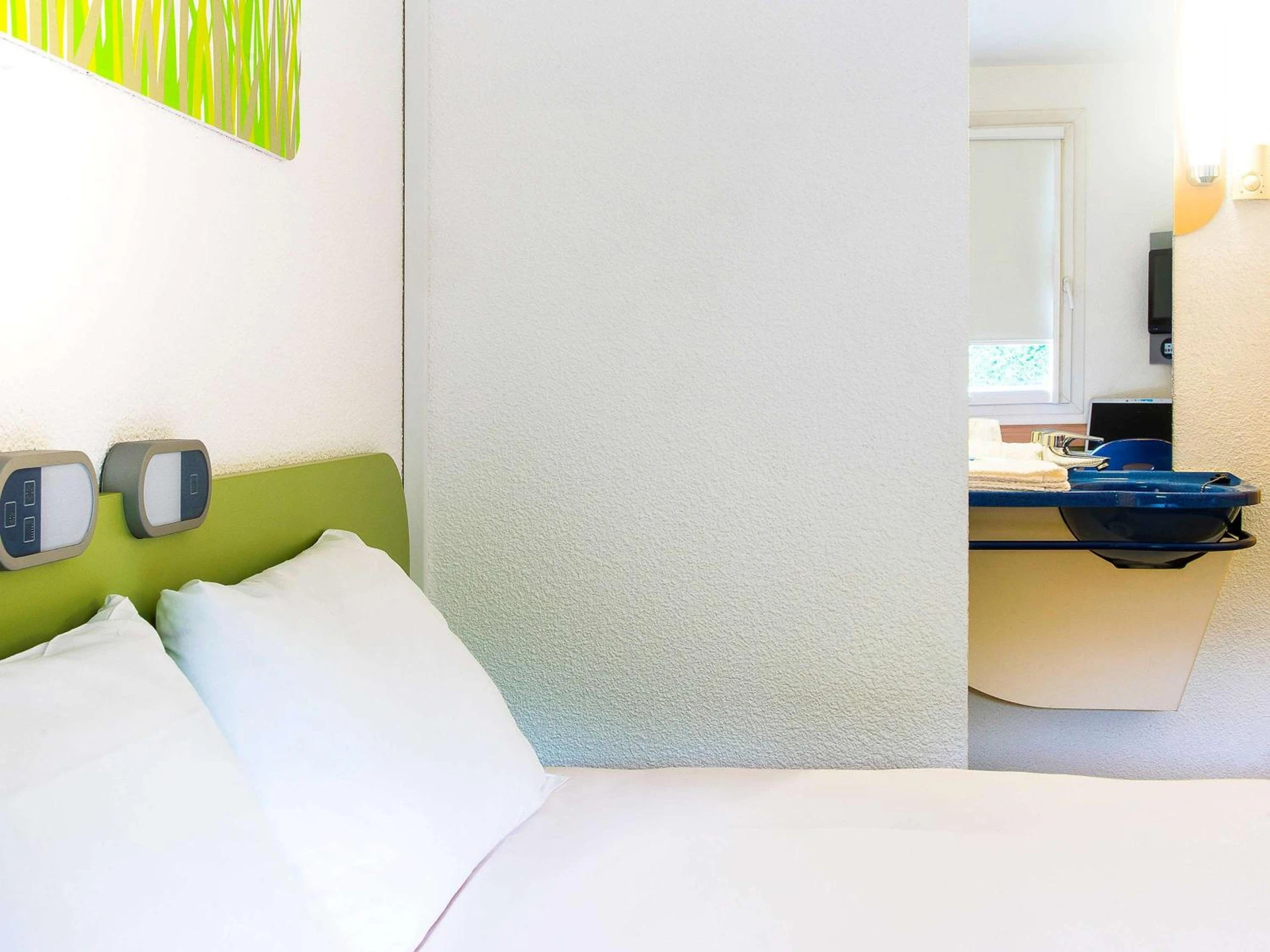 Chambre disponible pour un séminaire d'entreprise à ibis budget Issoire - Issoire