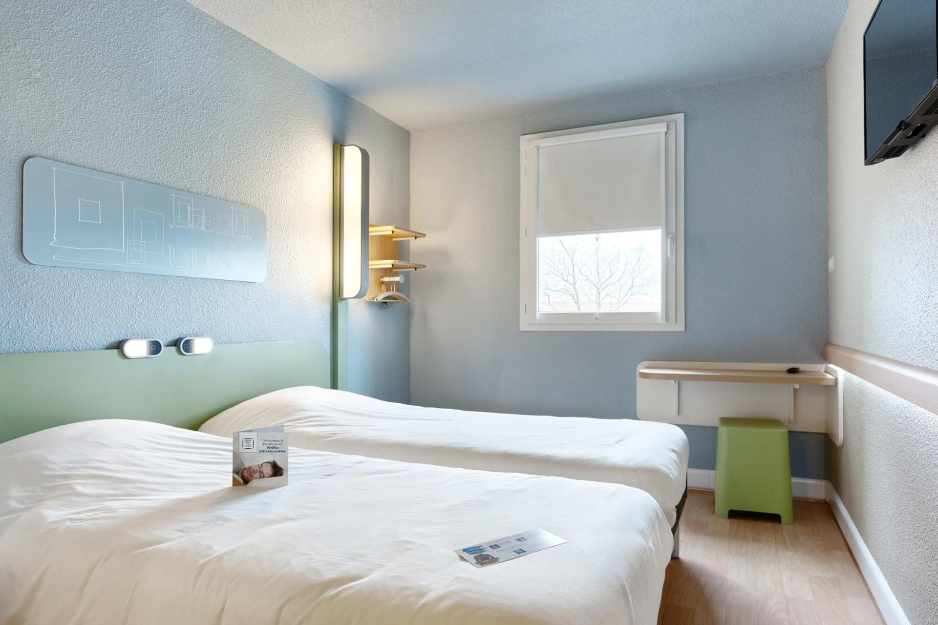 Chambre disponible pour un séminaire d'entreprise à ibis budget La Roche Sur Yon Vendespace - Mouilleron-le-Captif