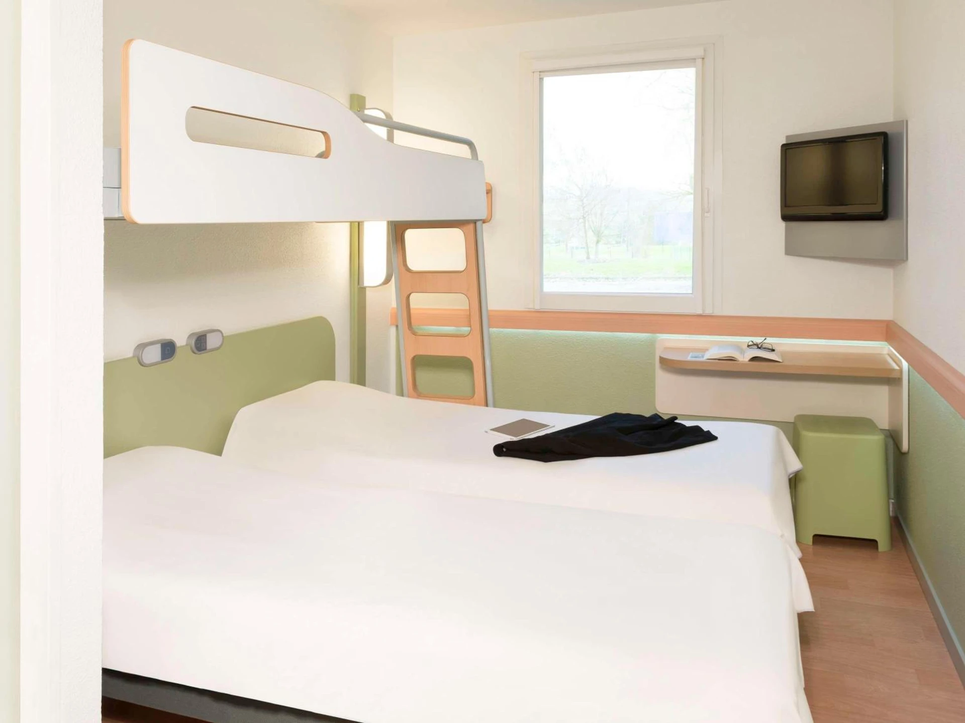 Chambre disponible pour un séminaire d'entreprise à ibis Budget Lons-le-Saunier - Lons-le-Saunier