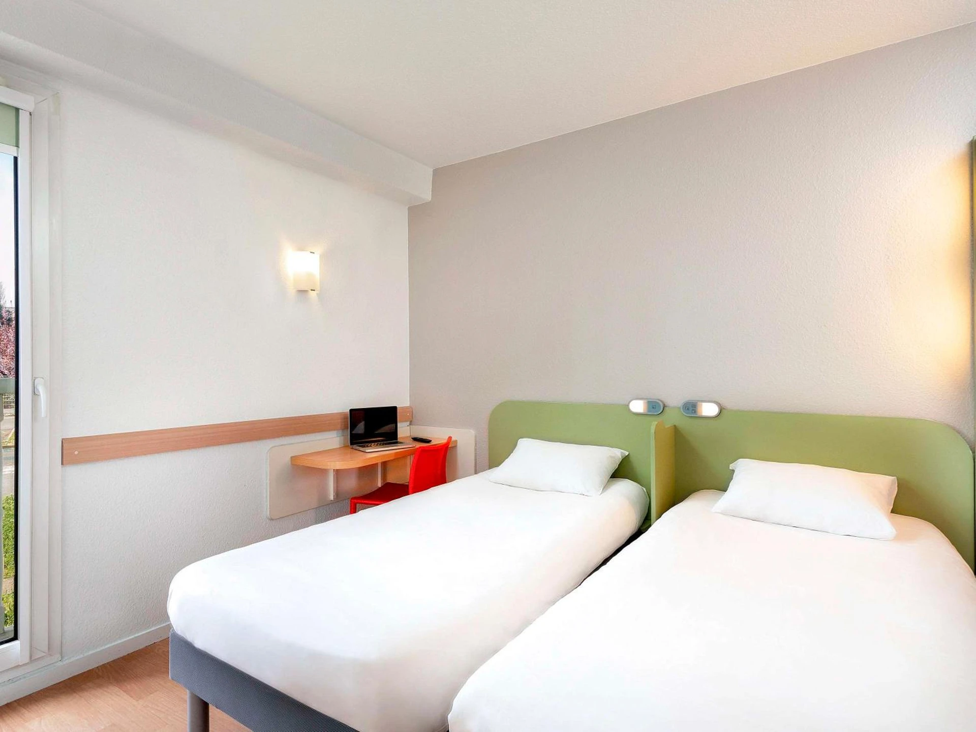 Chambre disponible pour un séminaire d'entreprise à ibis Budget Mâcon Sud - Mâcon