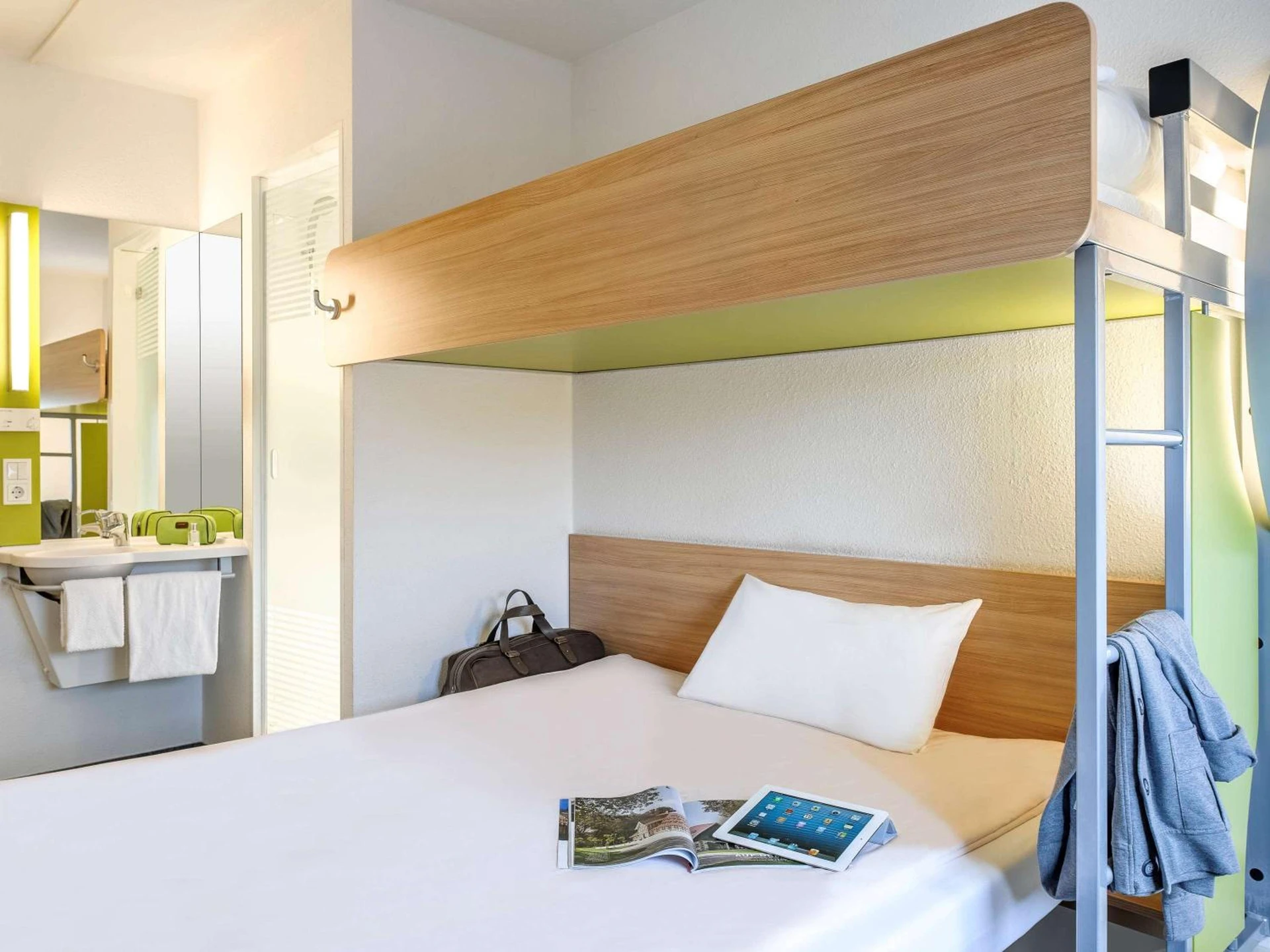 Chambre disponible pour un séminaire d'entreprise à ibis budget Nancy Porte Sud - Houdemont