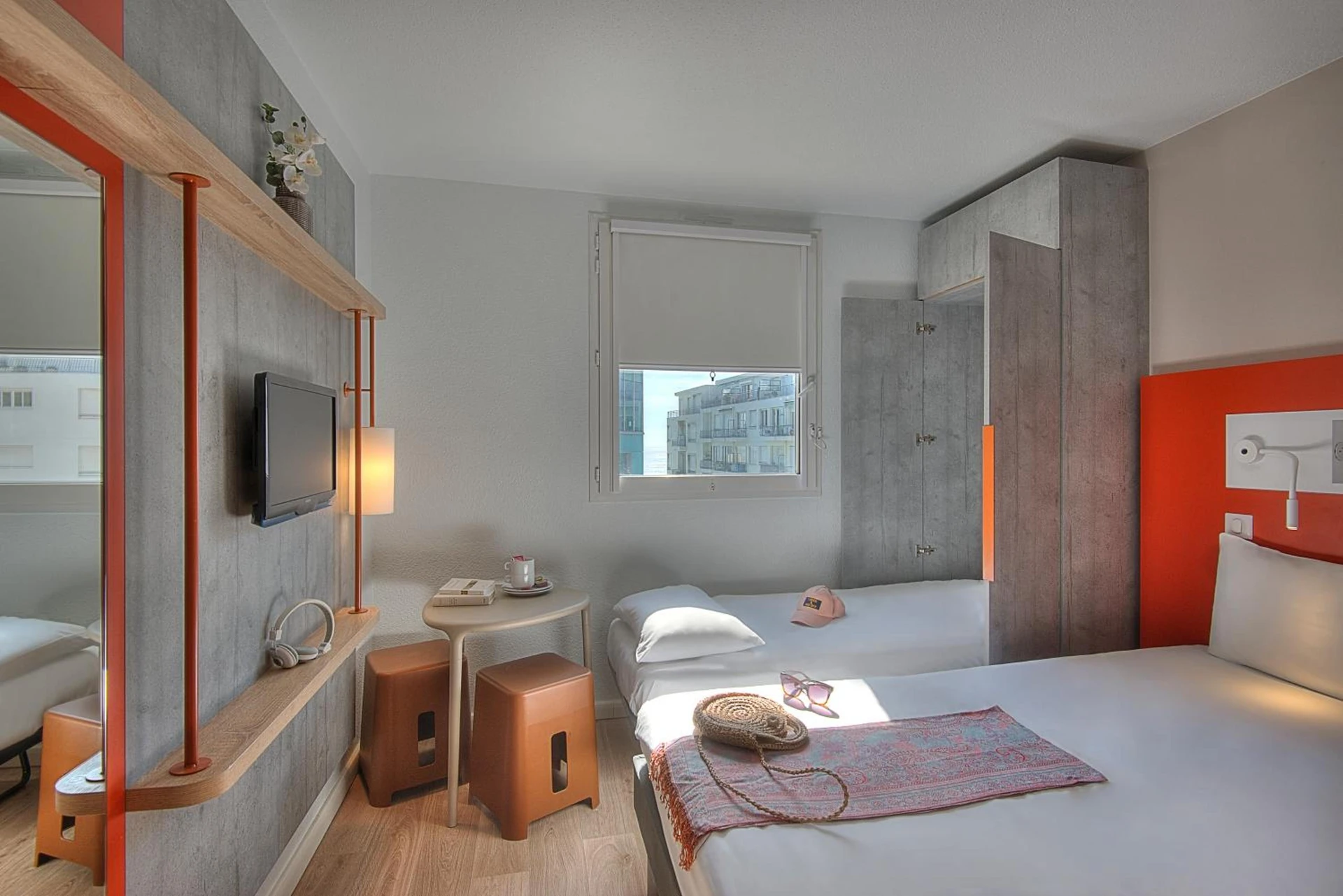 Magnifique chambre pour un séminaire d'entreprise à ibis budget Nice Californie Lenval - Nice
