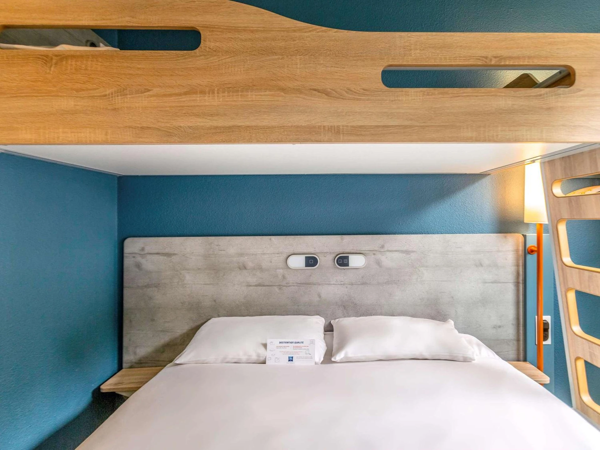 Chambre disponible pour un séminaire d'entreprise à ibis budget Pertuis Portes du Luberon - Pertuis