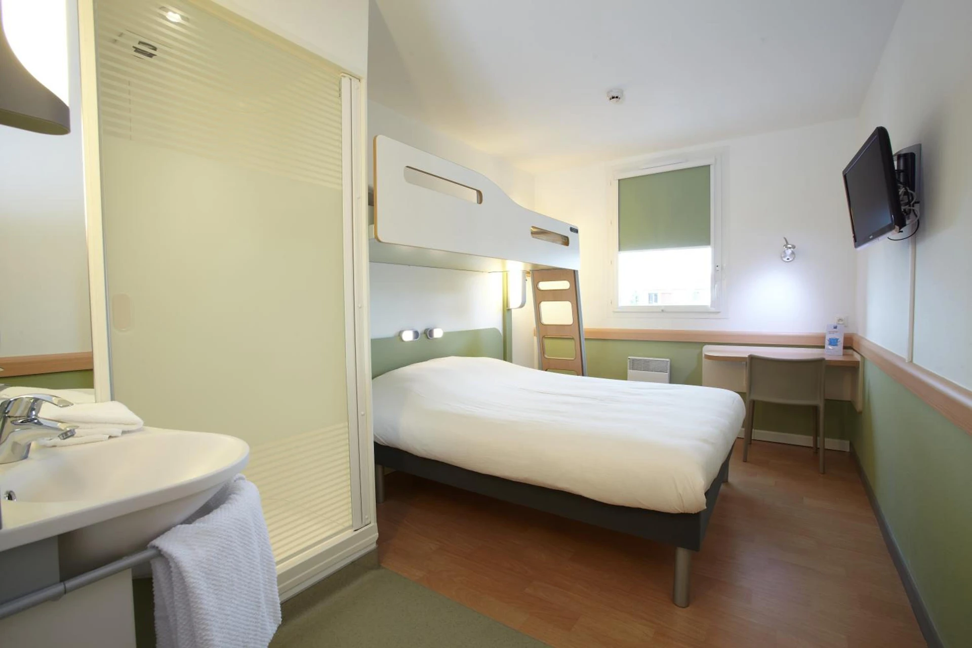 Chambre disponible pour un séminaire d'entreprise à ibis budget Pontarlier - Pontarlier