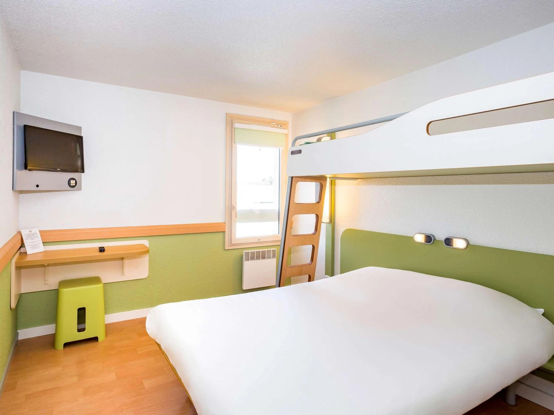 Chambre disponible pour un séminaire d'entreprise à ibis budget Quimper - Quimper