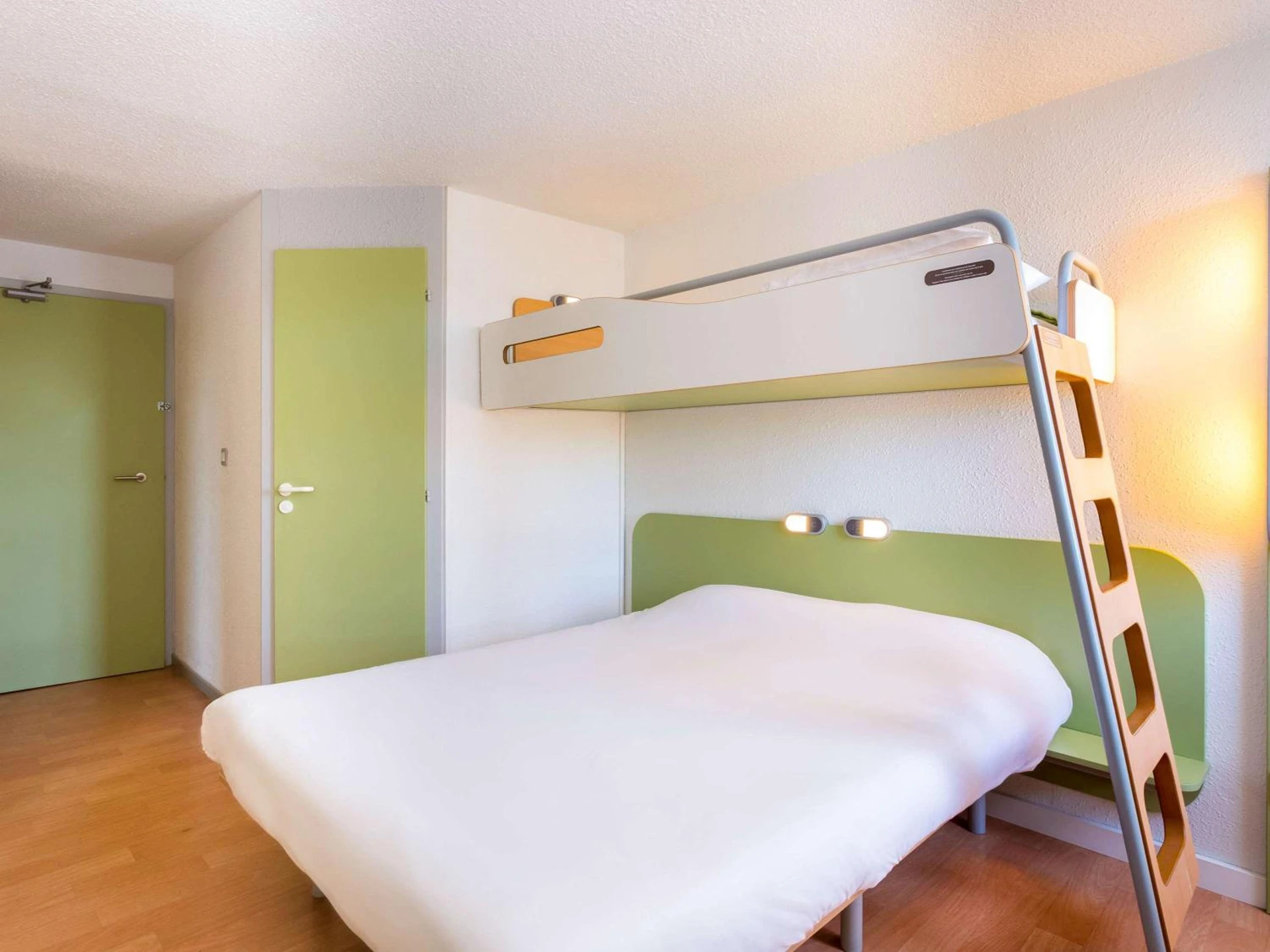 Chambre disponible pour un séminaire d'entreprise à ibis budget Quimper - Quimper