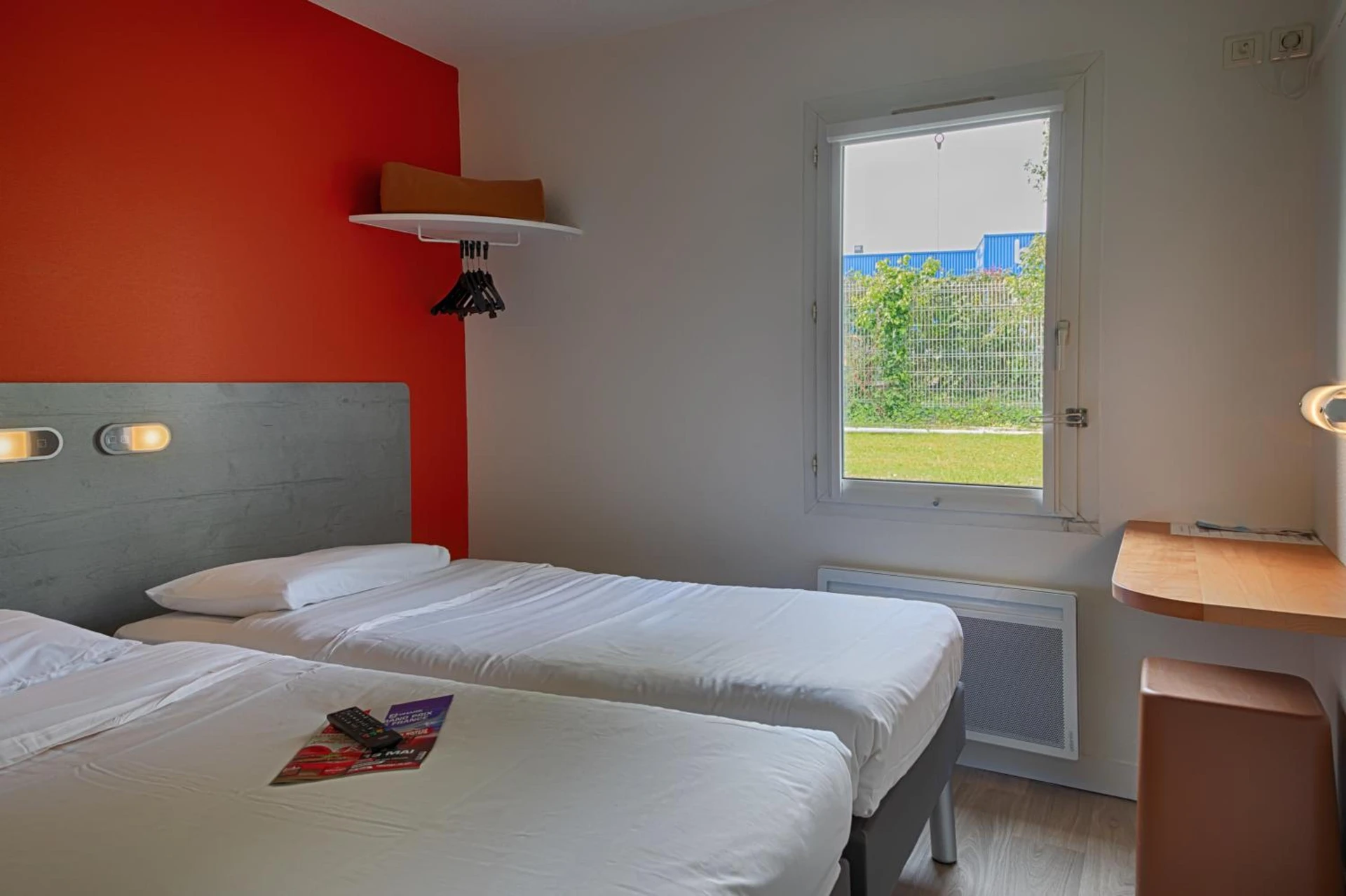 Chambre disponible pour un séminaire d'entreprise à ibis budget Redon - Redon