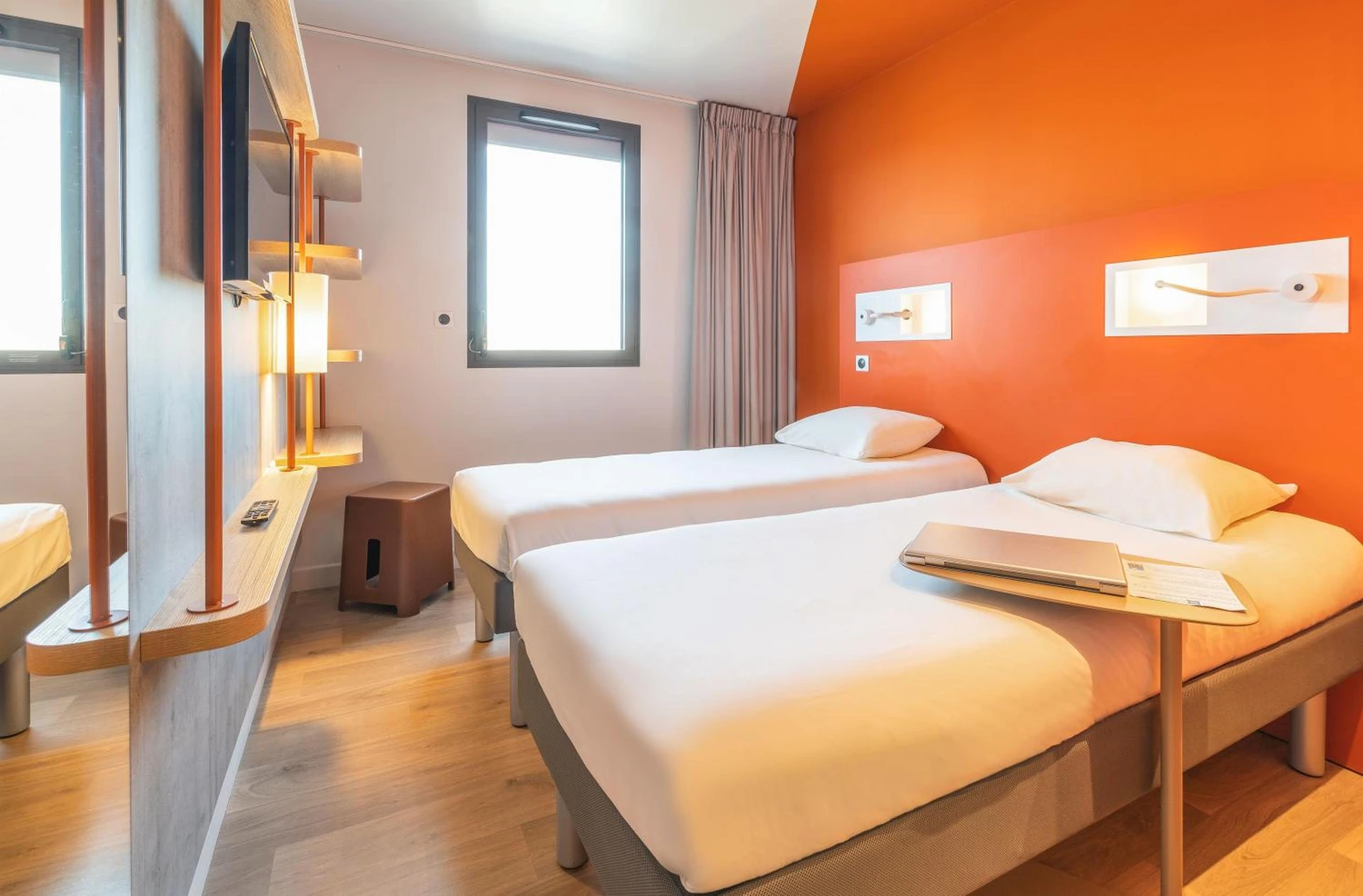 Chambre disponible pour un séminaire d'entreprise à ibis budget Reims Thillois - Reims