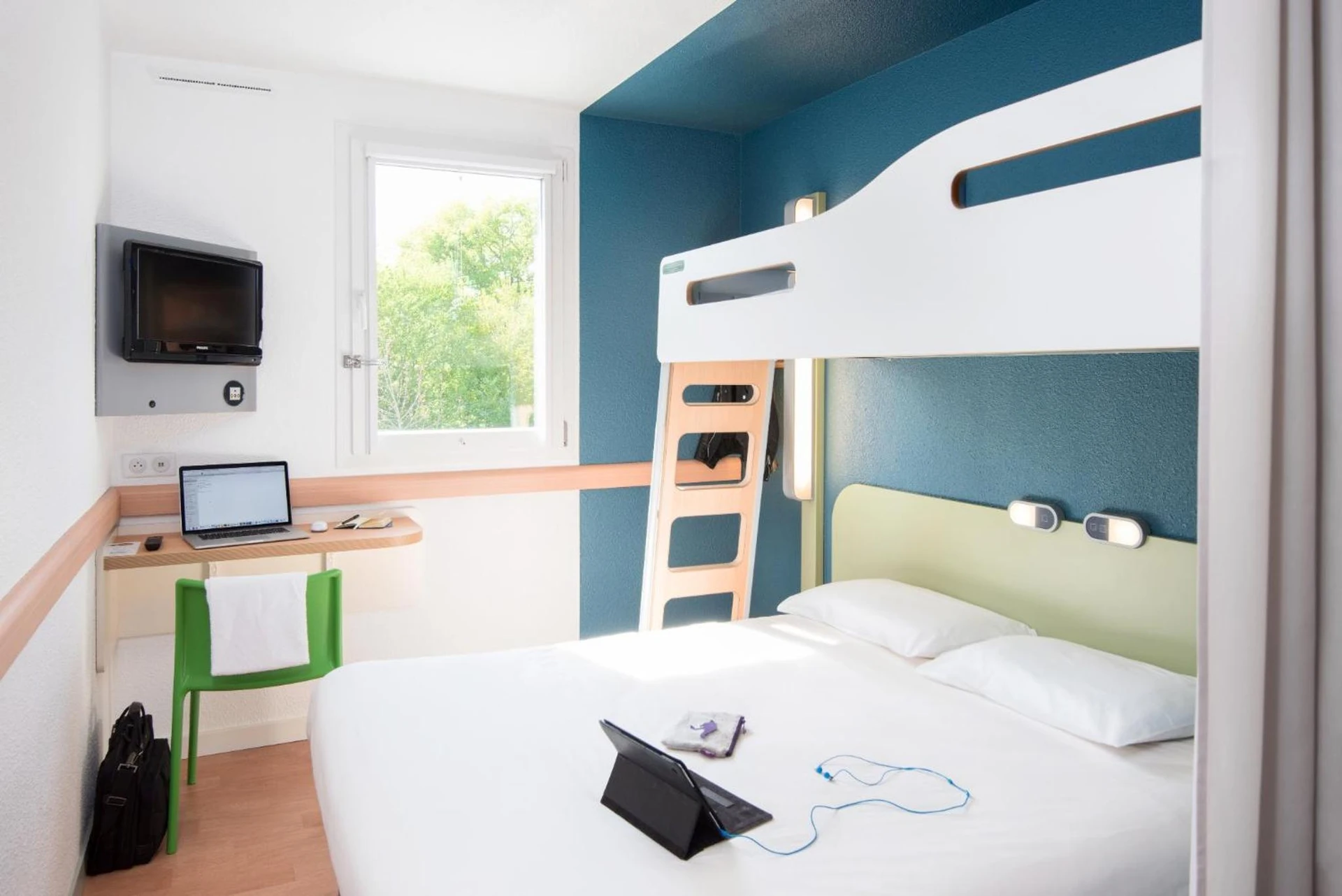 Chambre disponible pour un séminaire d'entreprise à ibis budget Rennes Route de Saint Malo - Montgermont
