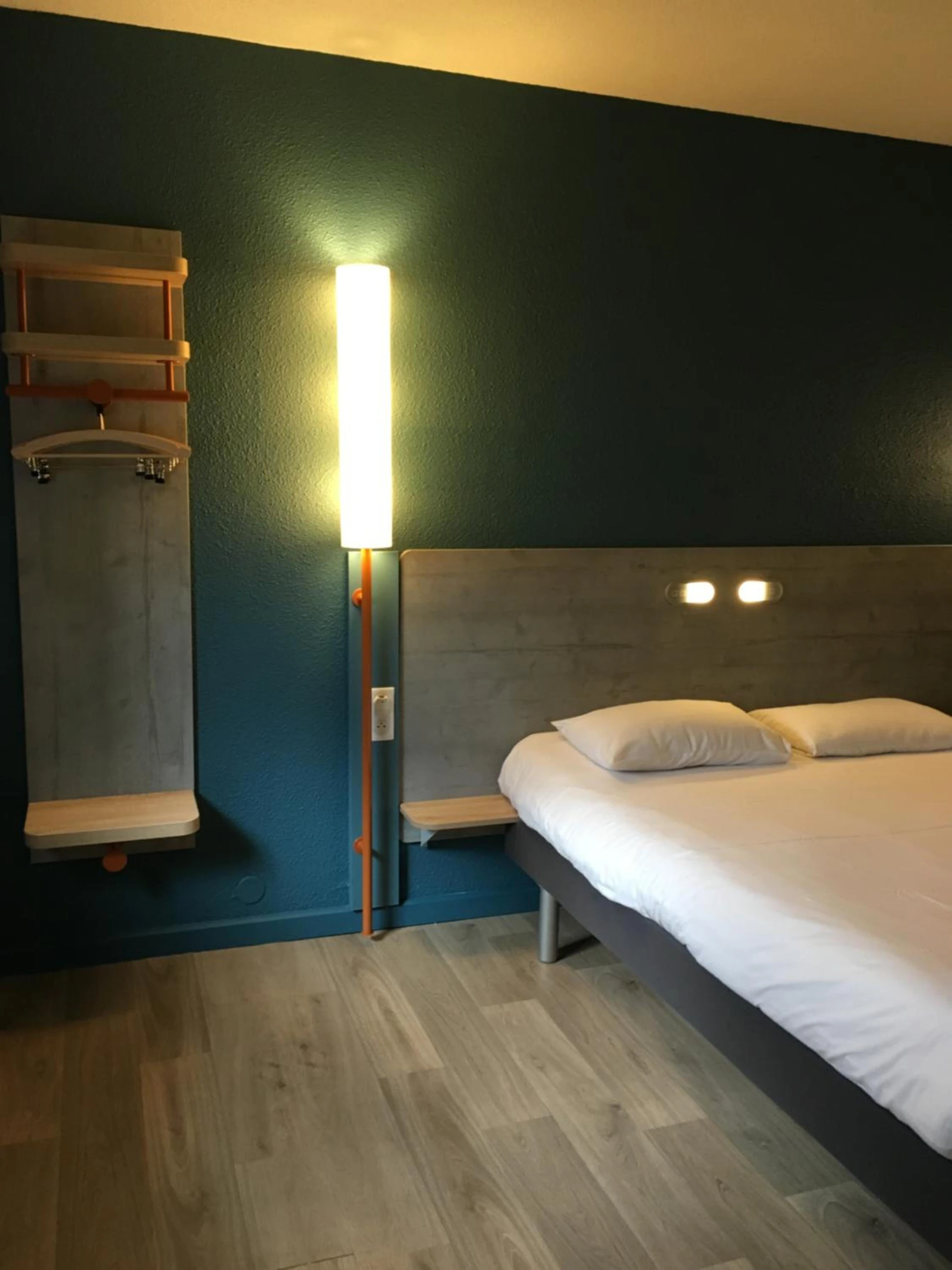 Chambre disponible pour un séminaire d'entreprise à ibis budget Rochefort - Rochefort