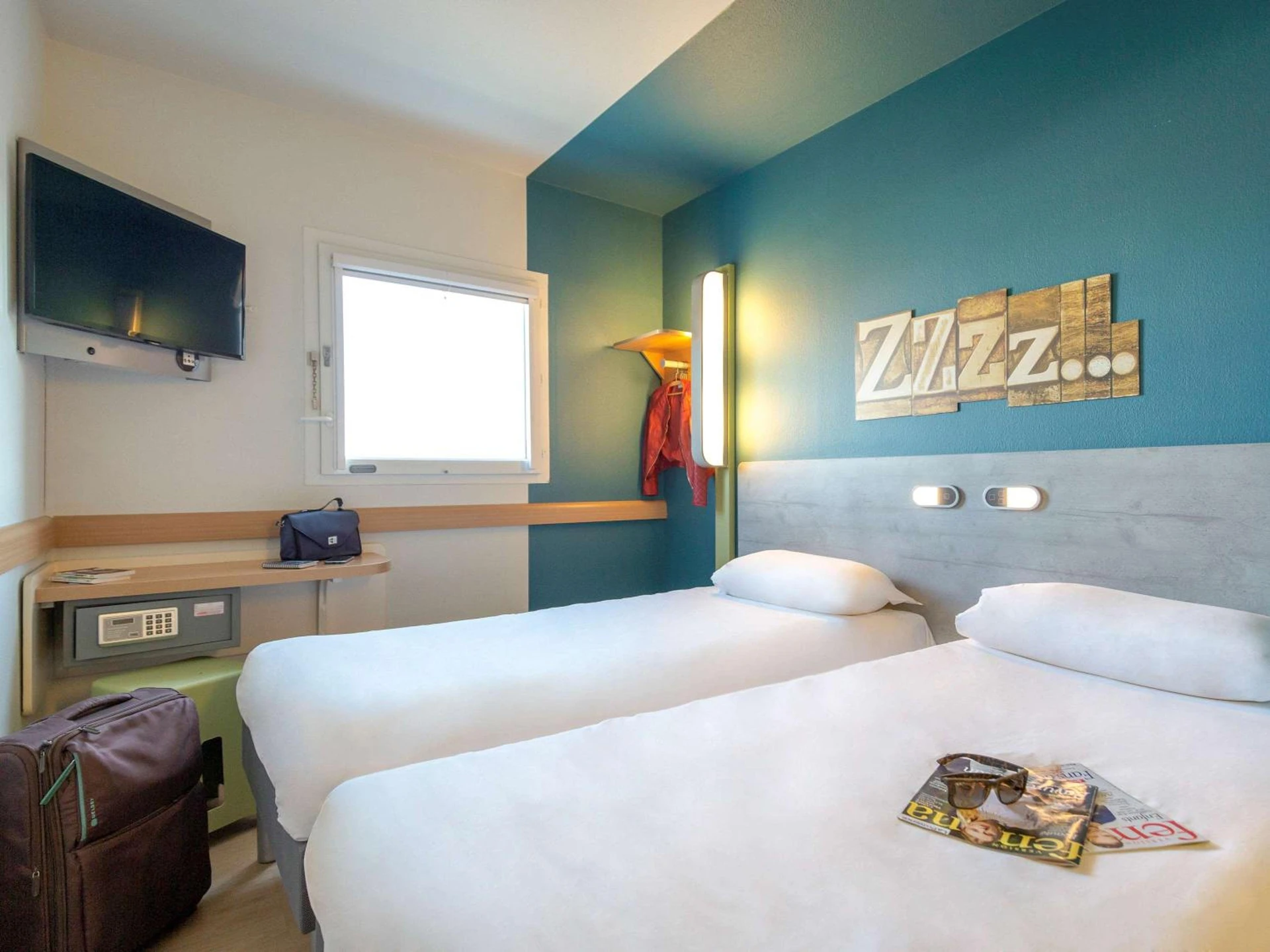 Chambre disponible pour un séminaire d'entreprise à ibis budget Rueil Malmaison - Rueil-Malmaison