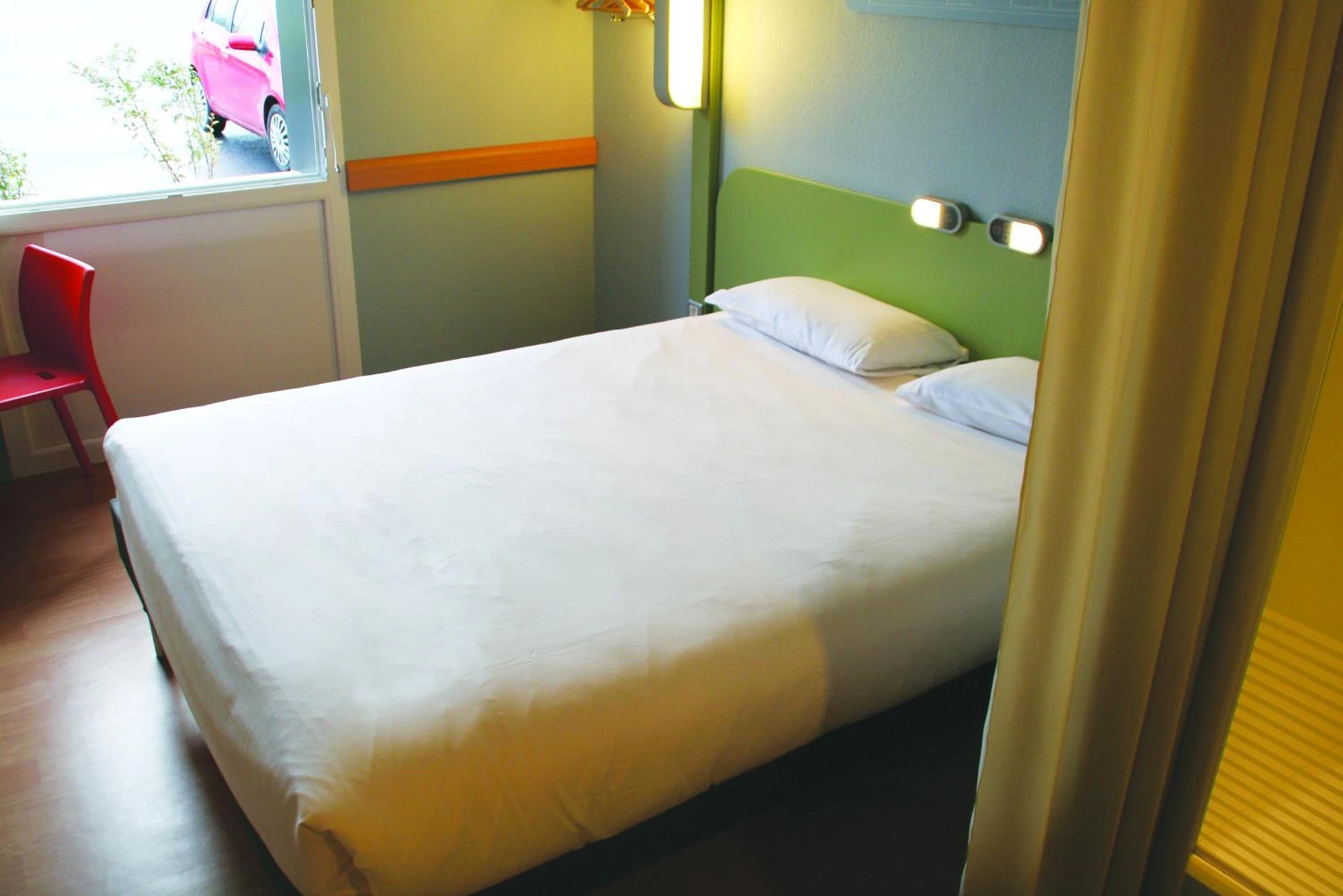 Chambre disponible pour un séminaire d'entreprise à ibis budget Saint Pourcain - Saint-Pourçain-sur-Sioule