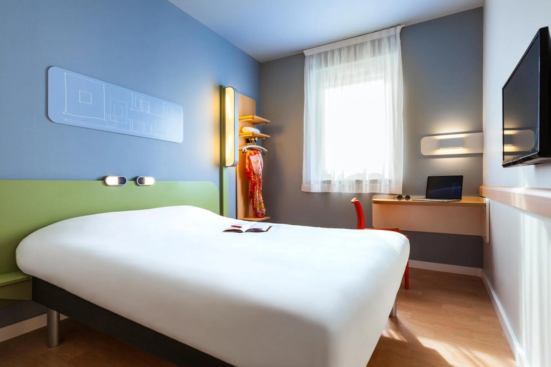 Chambre disponible pour un séminaire d'entreprise à ibis budget Sens - Sens