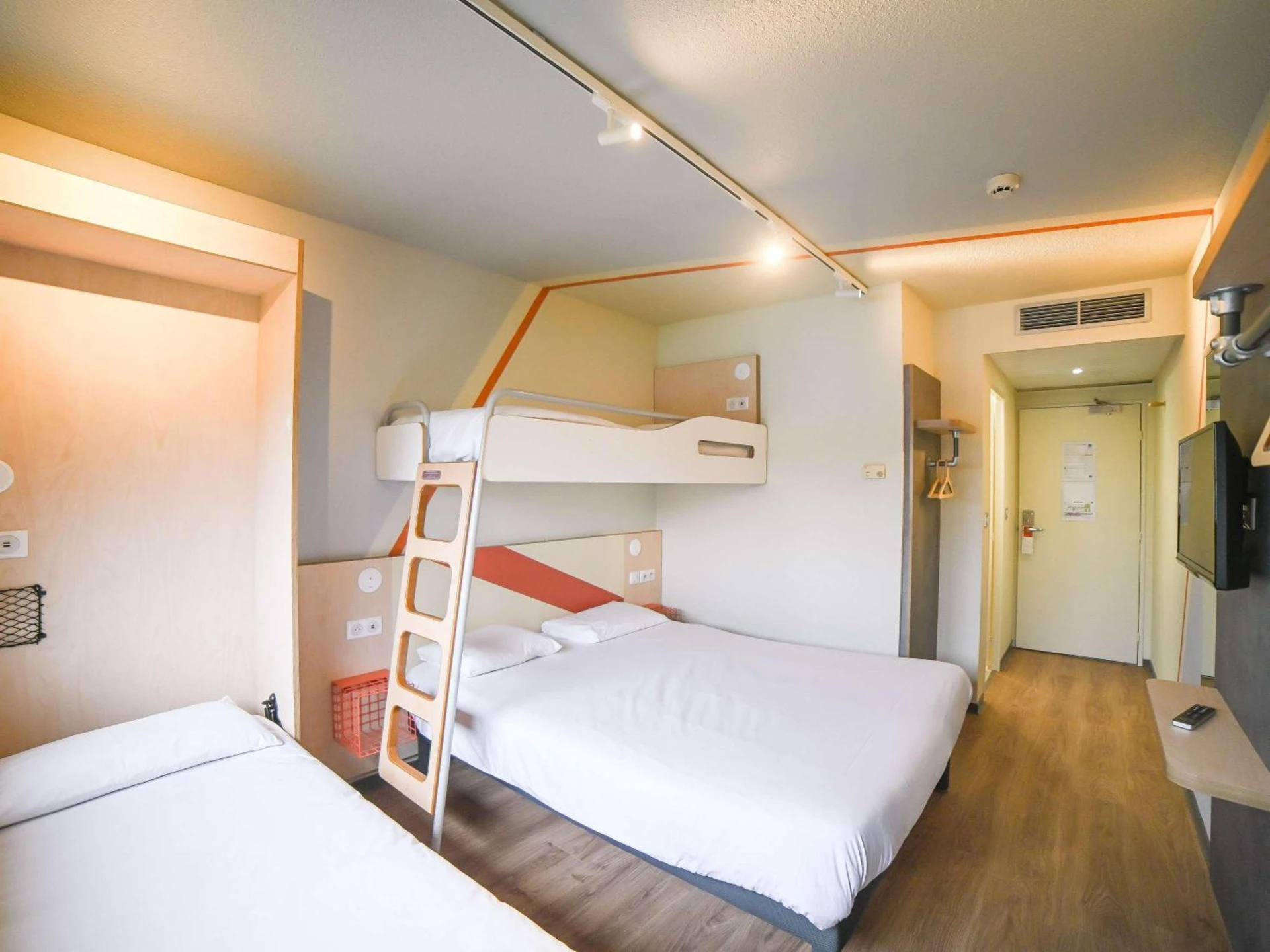 Chambre disponible pour un séminaire d'entreprise à ibis budget Site du Futuroscope - Chasseneuil-du-Poitou