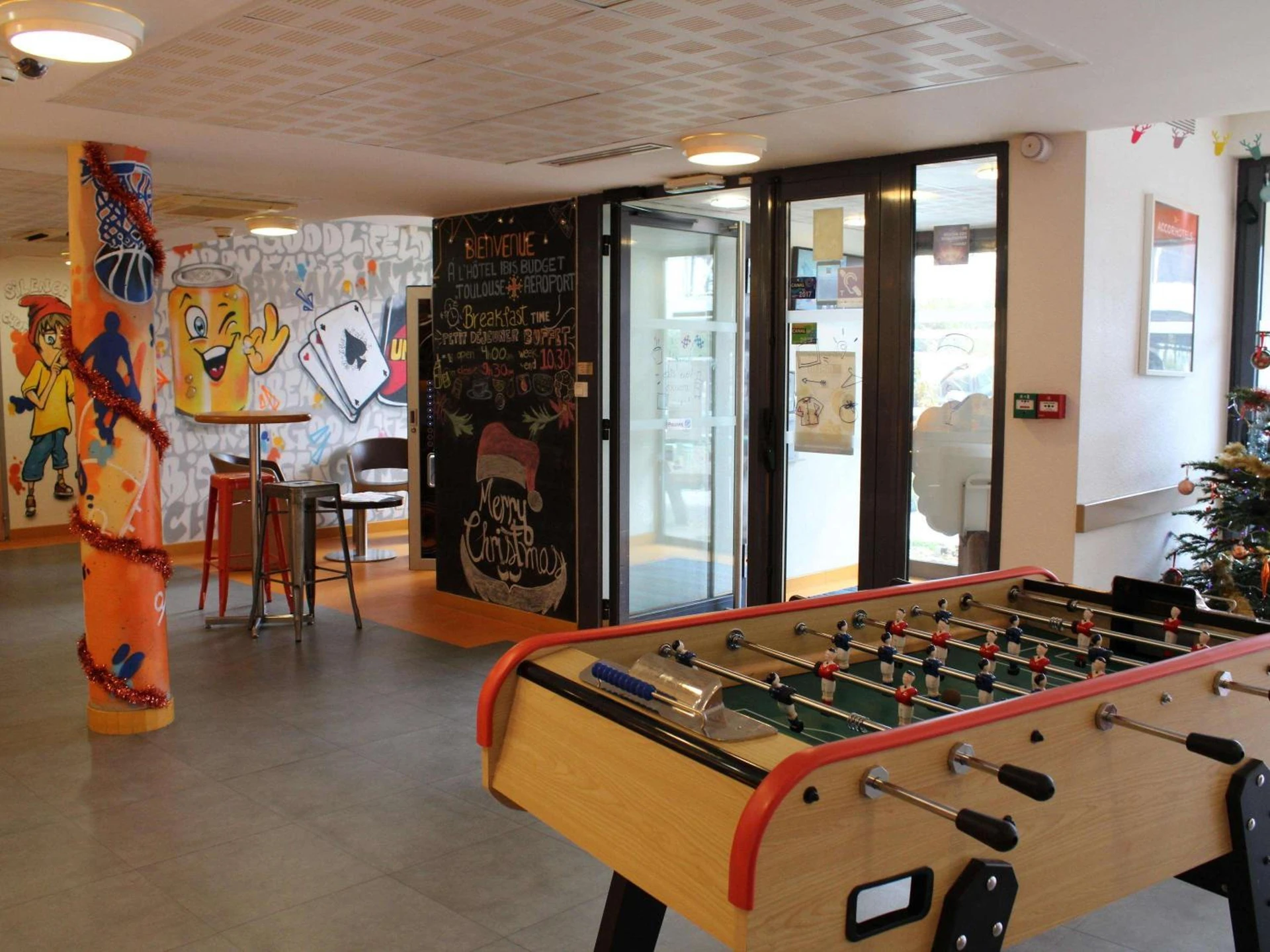 Chambre à ibis budget Toulouse Aeroport - Organiser un séminaire d'entreprise à Blagnac