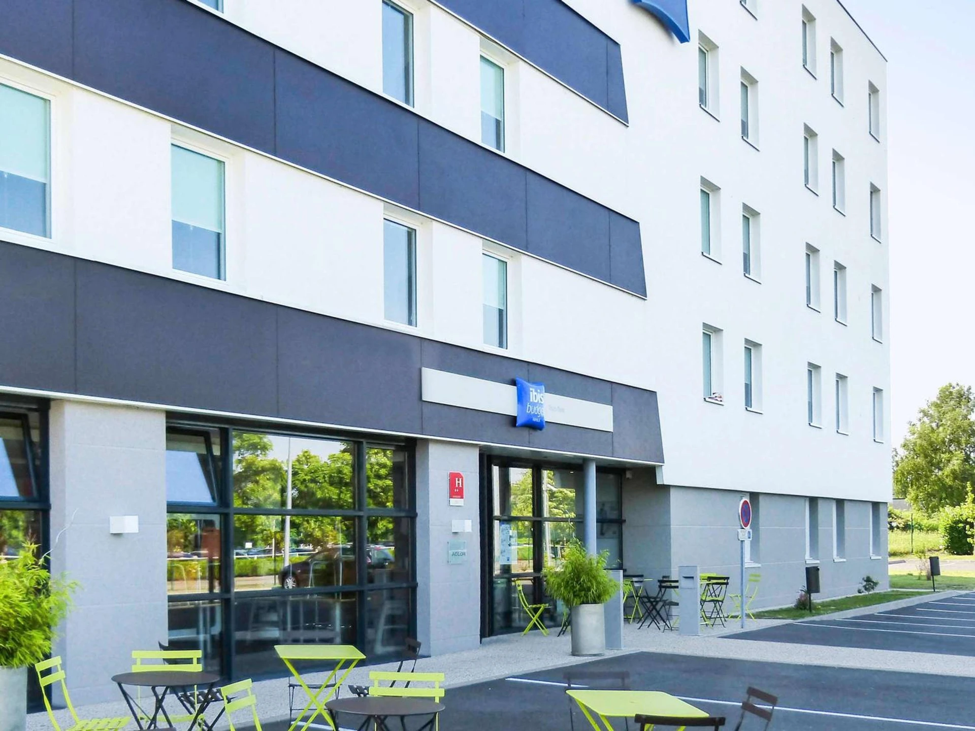 Salle de séminaire à ibis budget Tours Nord - Organiser un événement professionnel à Tours