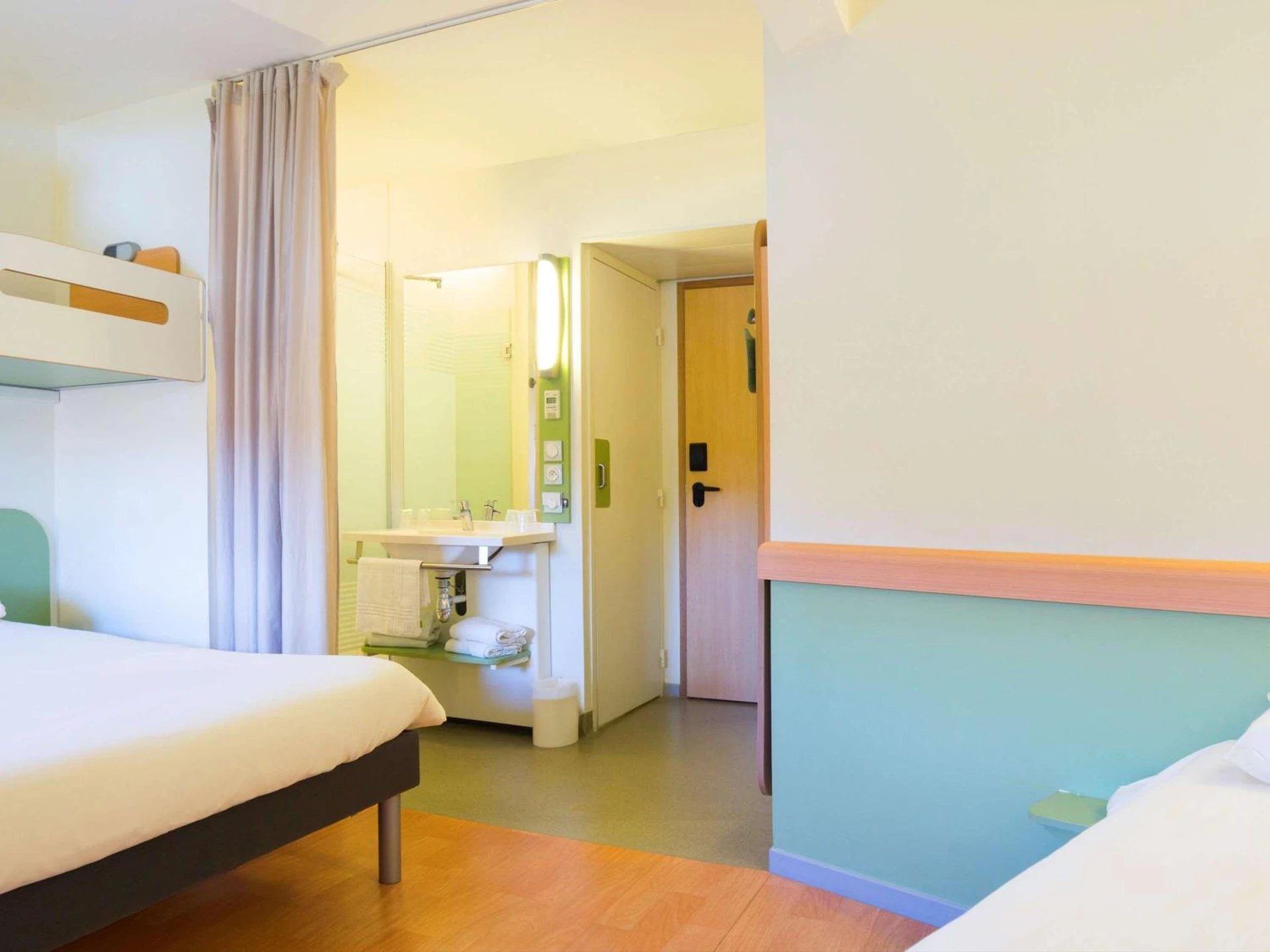 Chambre disponible pour un séminaire d'entreprise à Ibis Budget Valence Sud - Valence