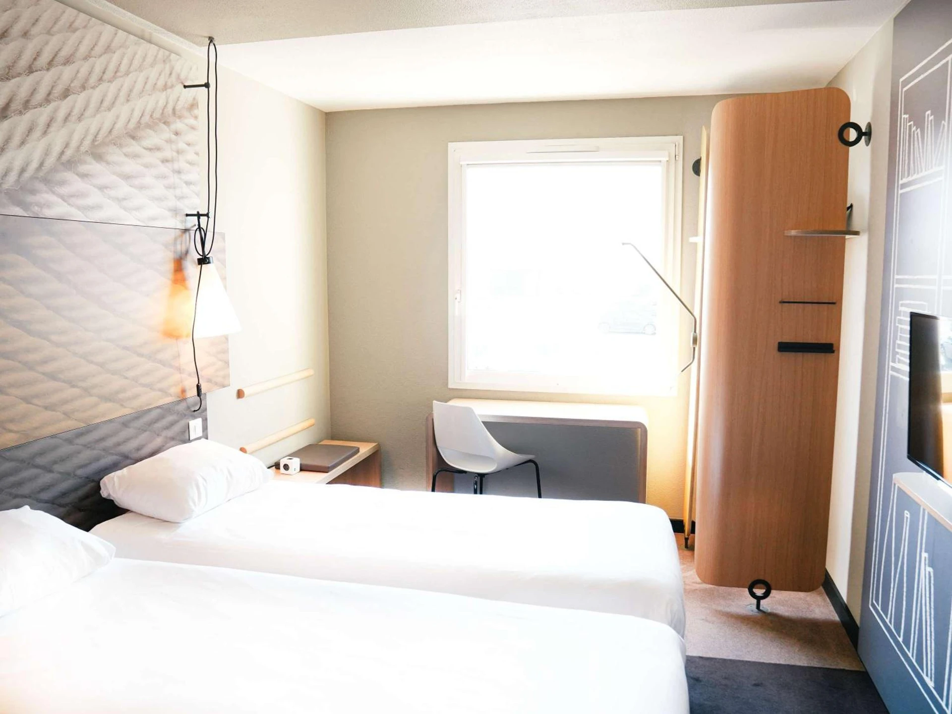 Chambre disponible pour un séminaire d'entreprise à ibis Caen Porte De Bretagne - Bretteville-sur-Odon