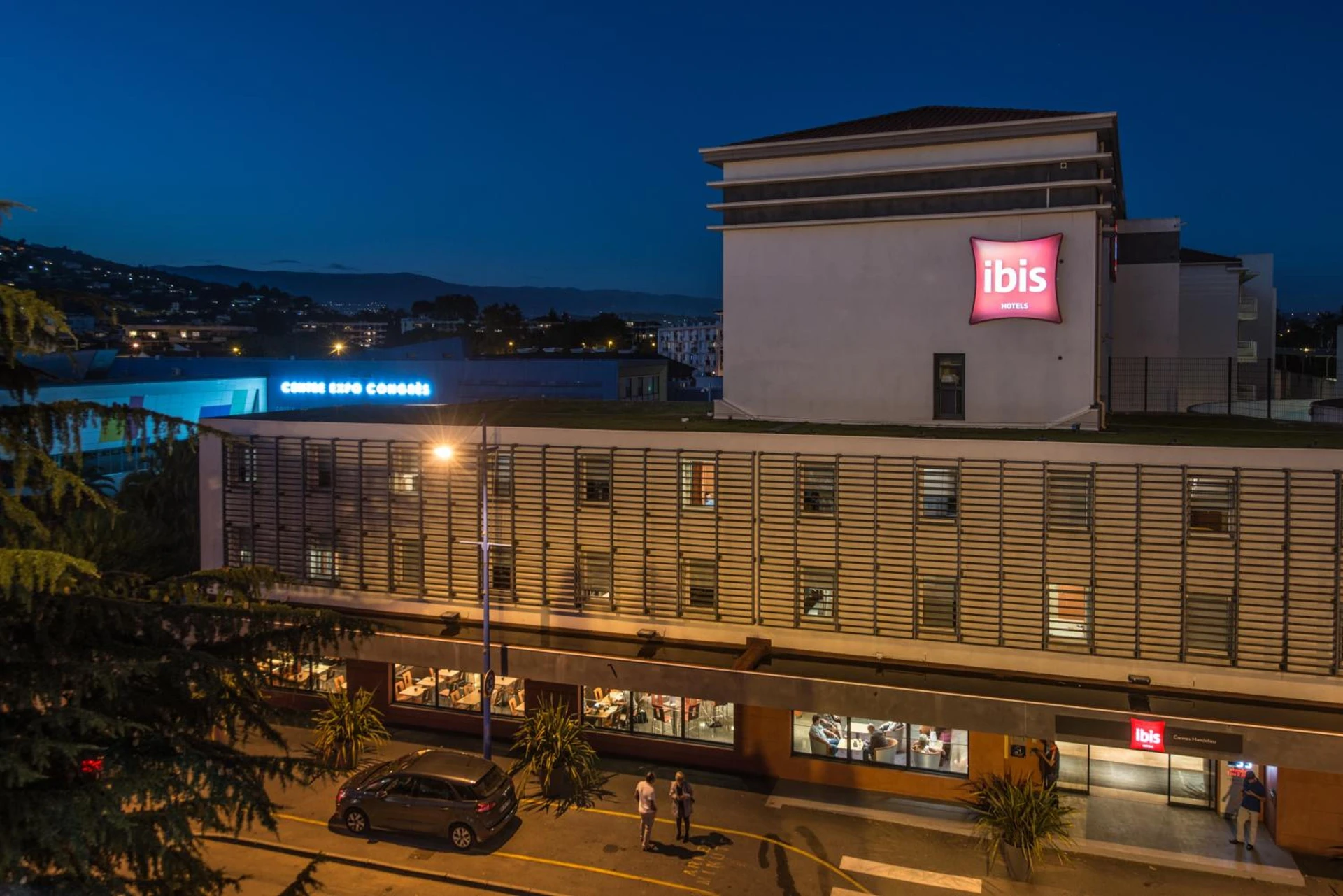 Organiser un séminaire d'entreprise : ibis Cannes Mandelieu à mandelieu-la-napoule