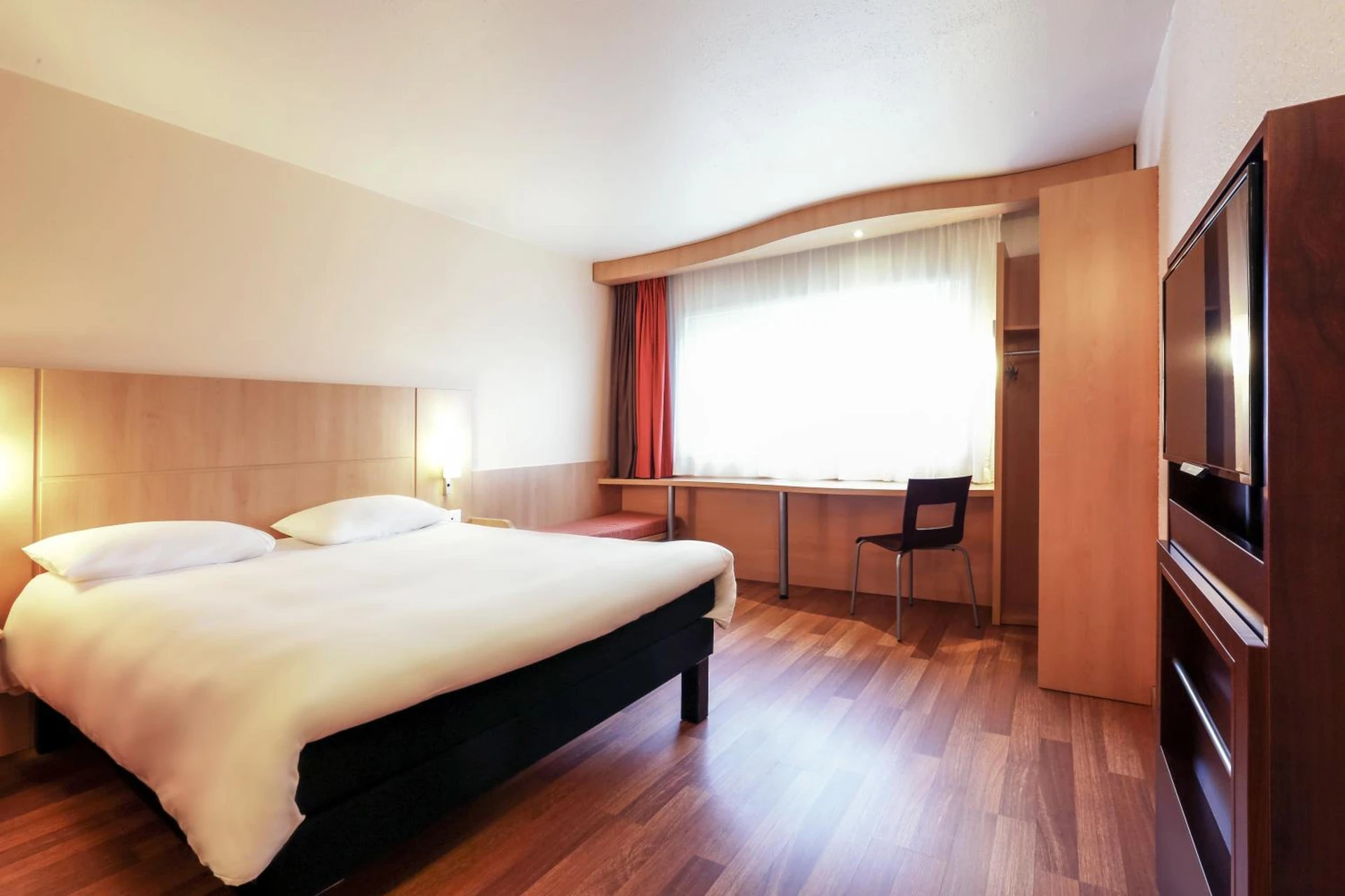 Organiser un séminaire d'entreprise : ibis Charleville Mézières à villers-semeuse