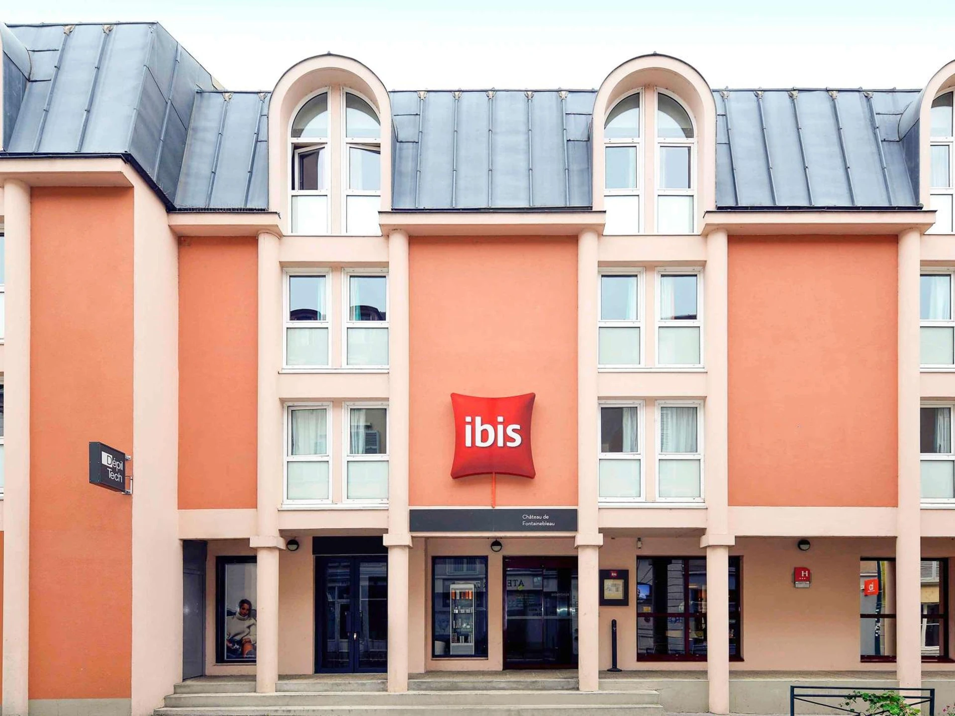 Organiser un séminaire d'entreprise : ibis Château de Fontainebleau à fontainebleau