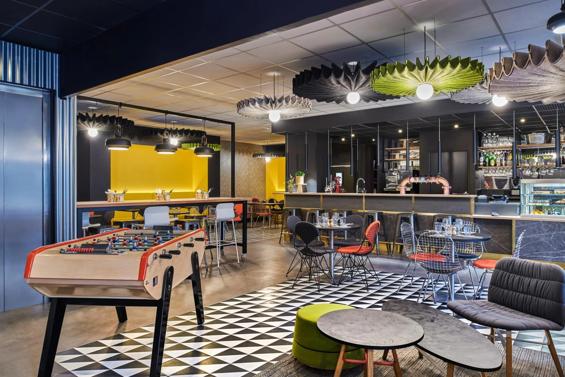 Organiser un séminaire d'entreprise : ibis Clamart Paris Velizy à clamart