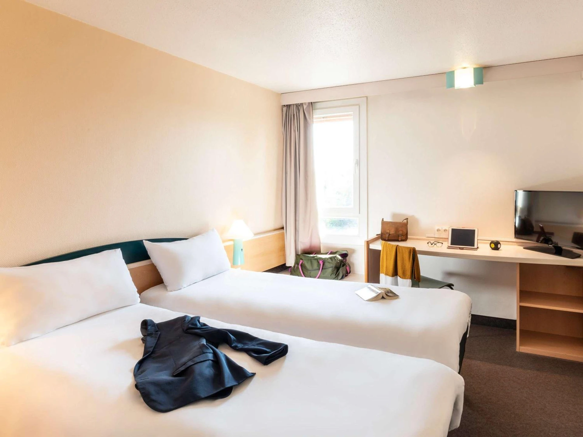 Chambre disponible pour un séminaire d'entreprise à ibis Creil Sur Oise - Villers-Saint-Paul