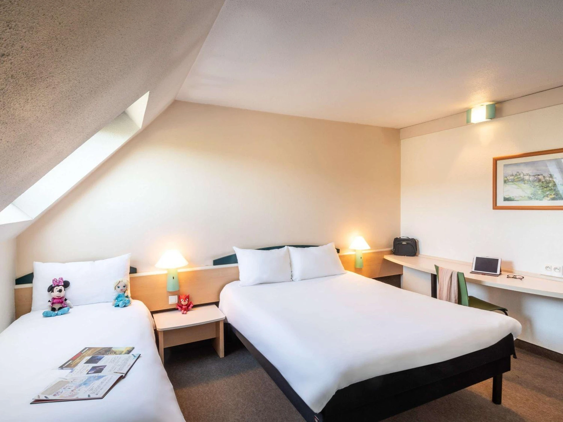 Chambre disponible pour un séminaire d'entreprise à ibis Creil Sur Oise - Villers-Saint-Paul
