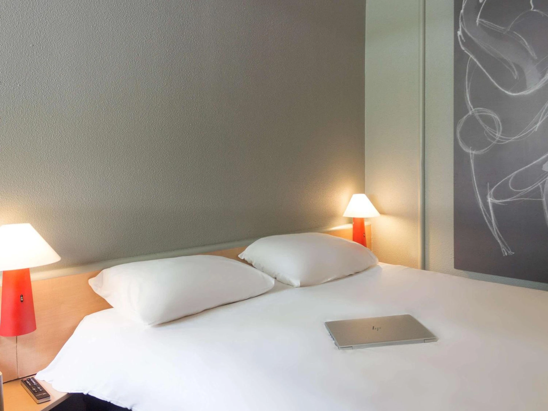 Chambre disponible pour un séminaire d'entreprise à ibis Dieppe Le Val Druel - Dieppe