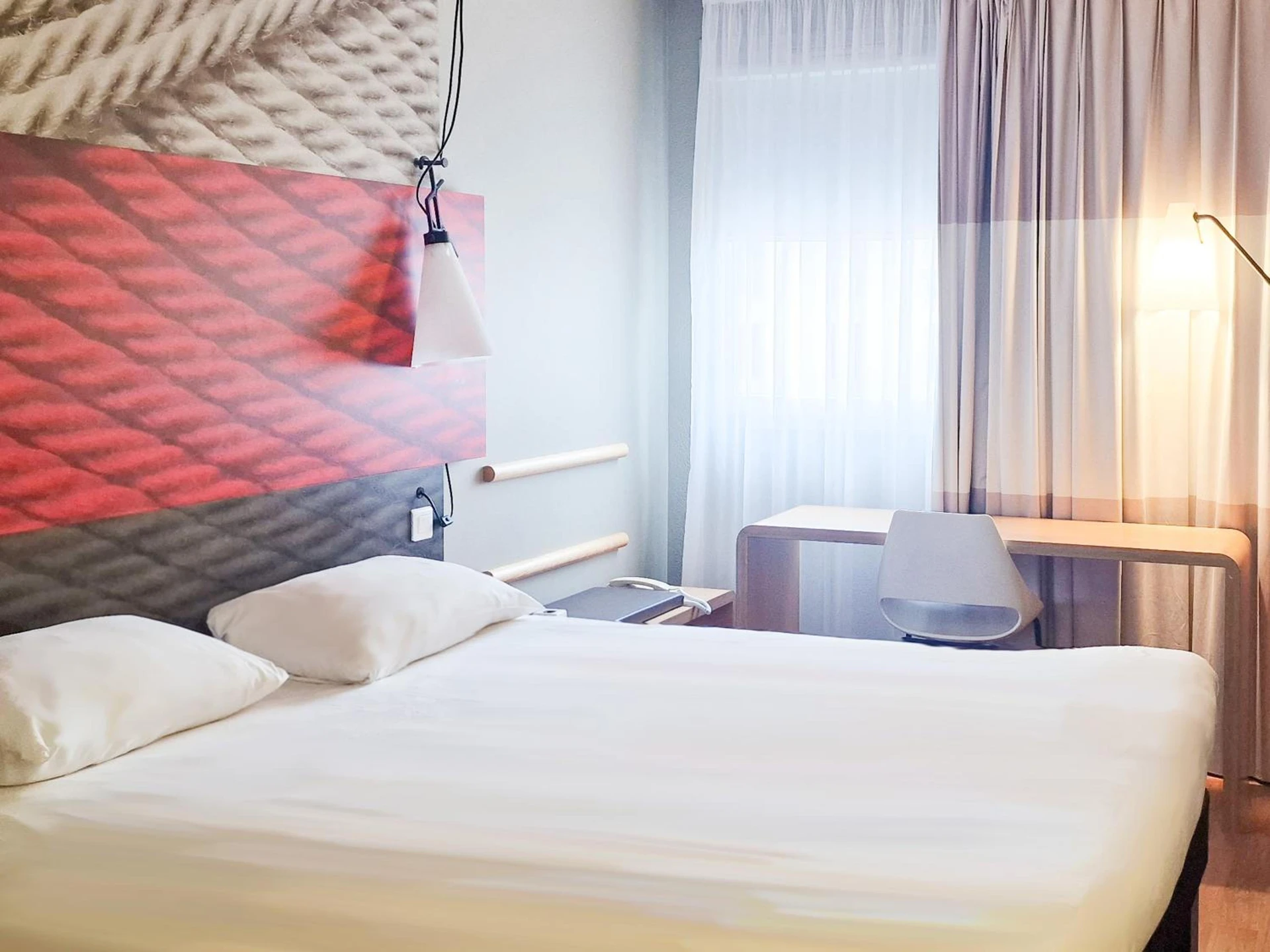 Chambre disponible pour un séminaire d'entreprise à Hotel ibis Dijon Centre Clemenceau - Dijon
