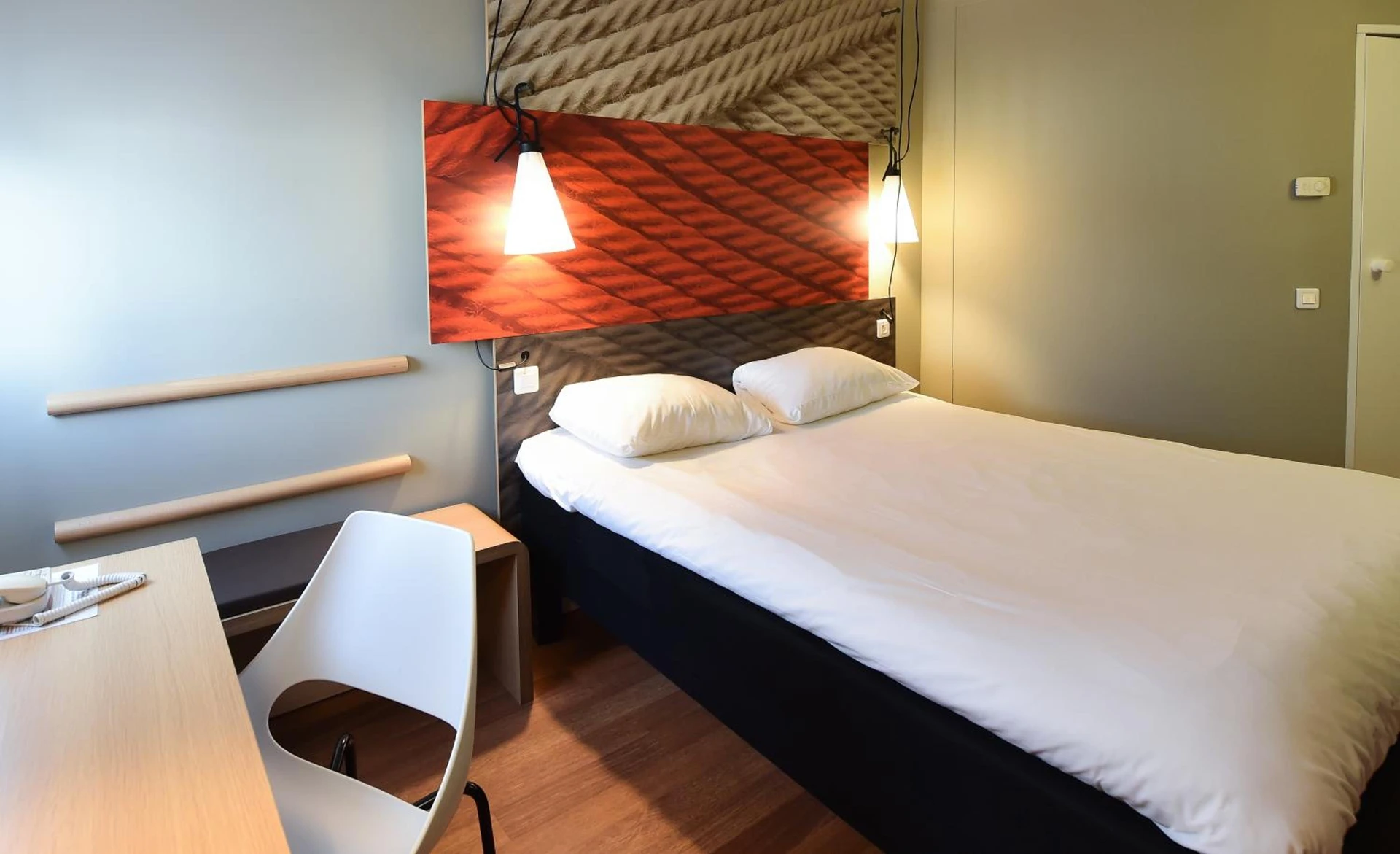 Magnifique chambre pour un séminaire d'entreprise à Hotel ibis Dijon Centre Clemenceau - Dijon