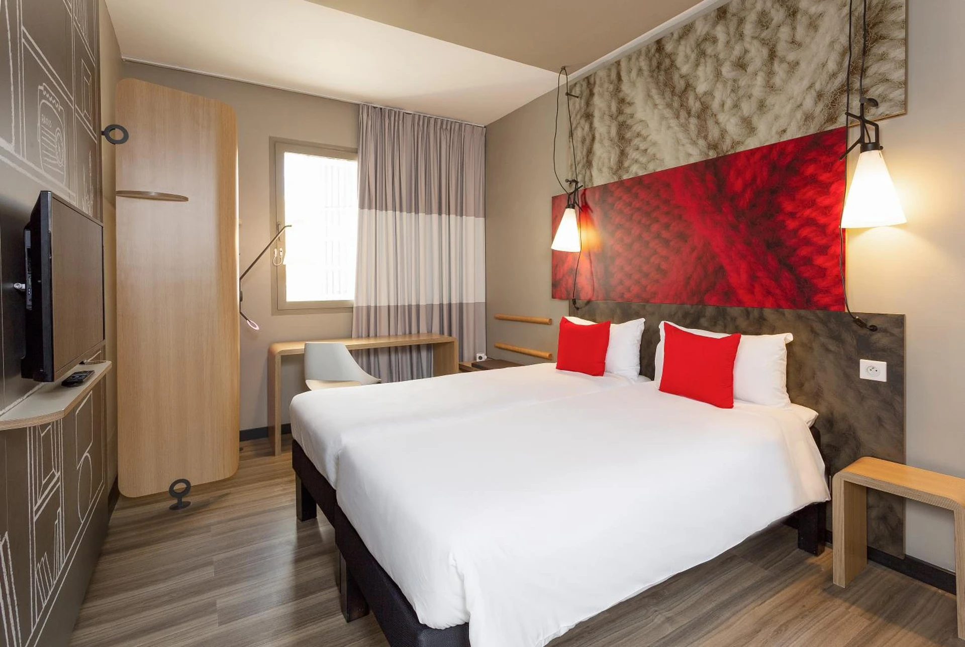 Chambre disponible pour un séminaire d'entreprise à ibis Dijon Gare - Dijon