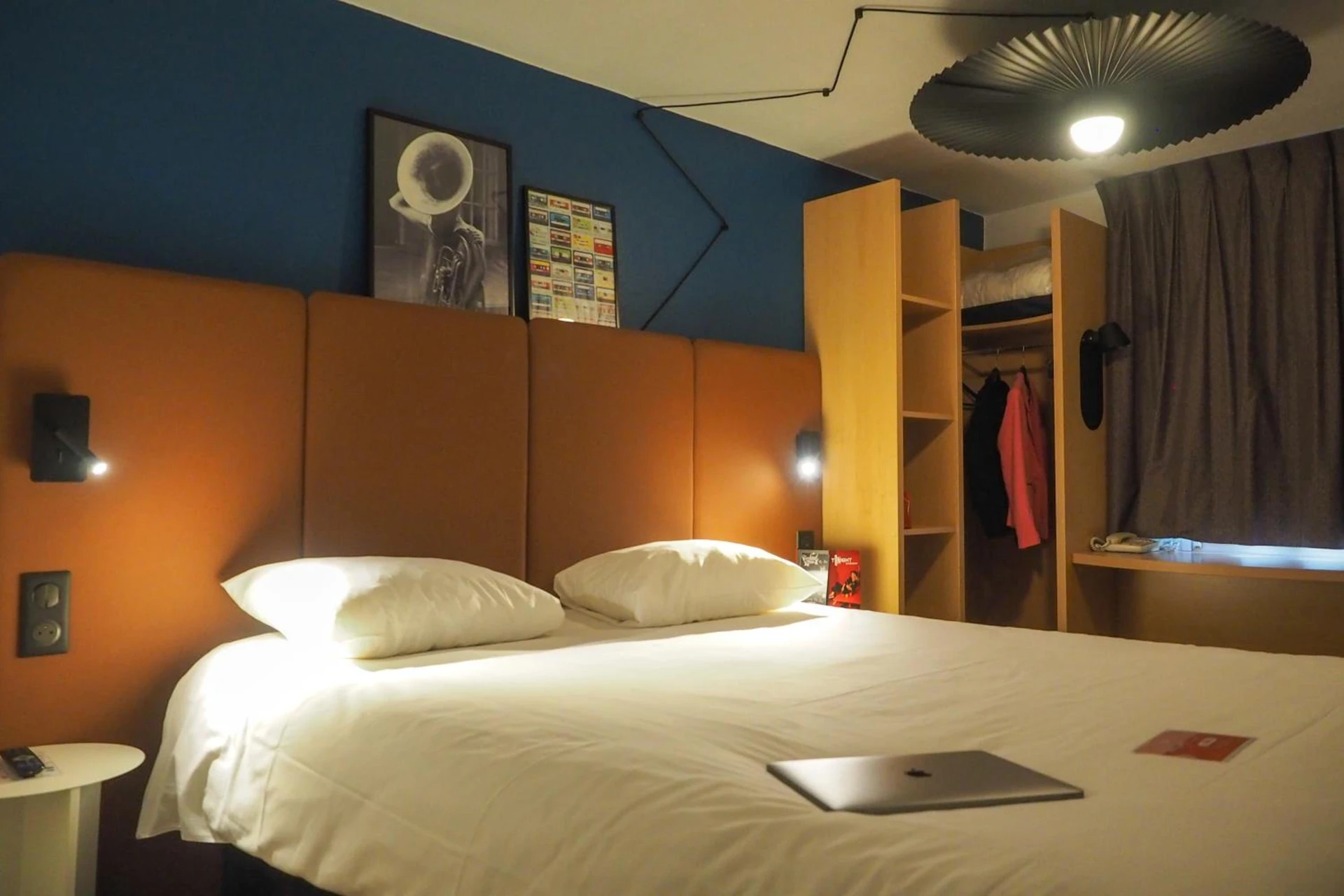 Magnifique chambre pour un séminaire d'entreprise à ibis Douai Centre - Douai