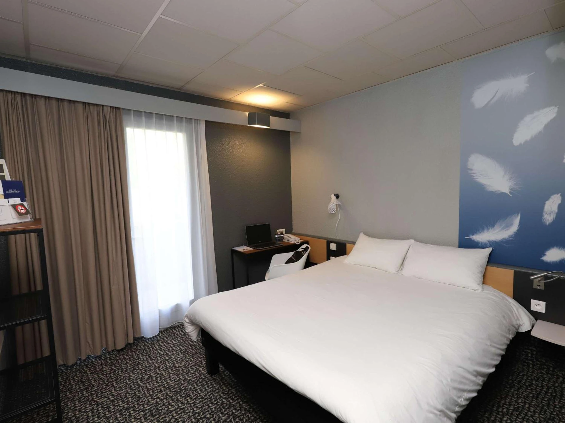Chambre disponible pour un séminaire d'entreprise à ibis Egletons - Égletons