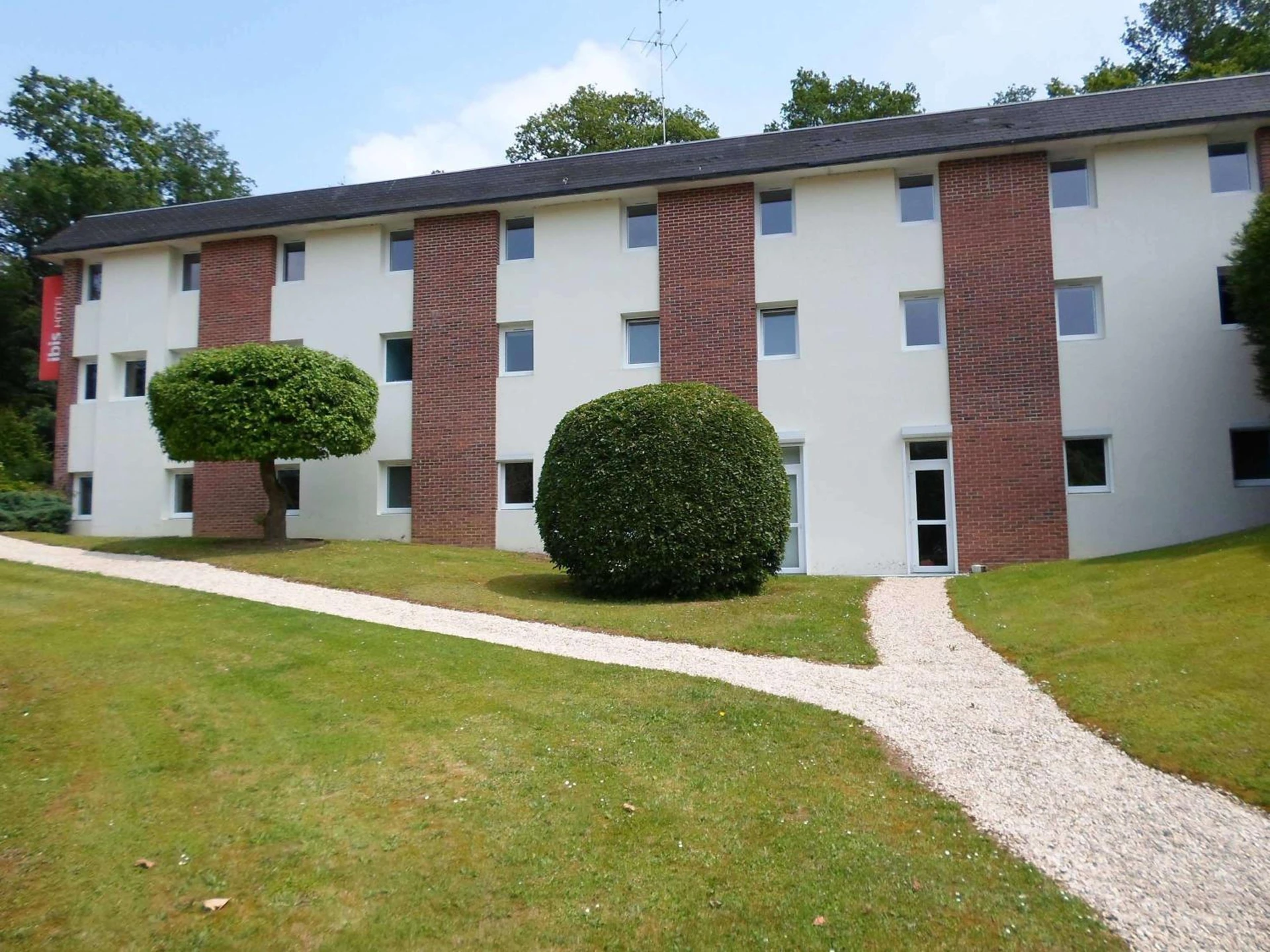 Organiser un séminaire d'entreprise : ibis les Etangs des Moines à fourmies