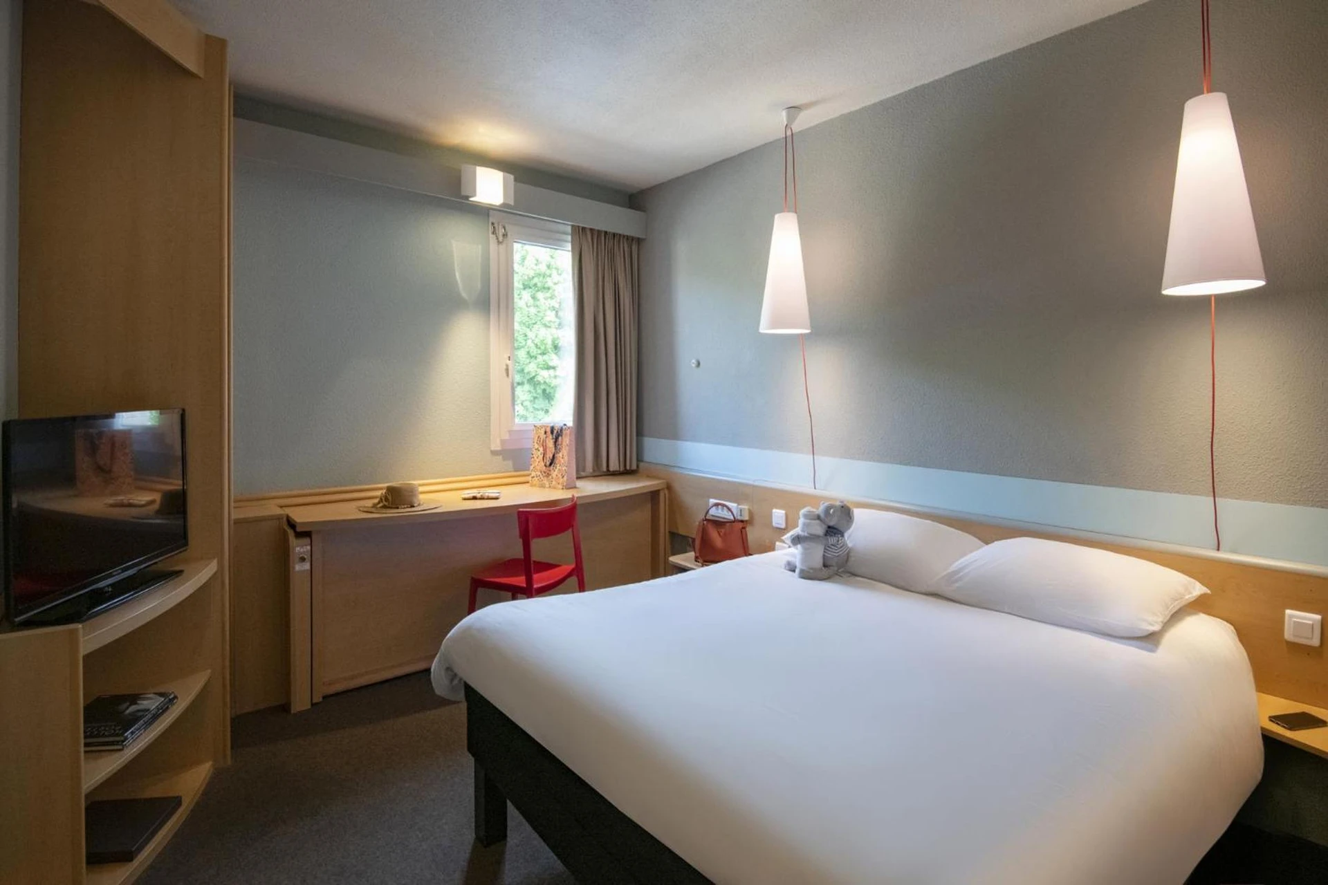 Magnifique chambre pour un séminaire d'entreprise à ibis Gap Centre - Gap