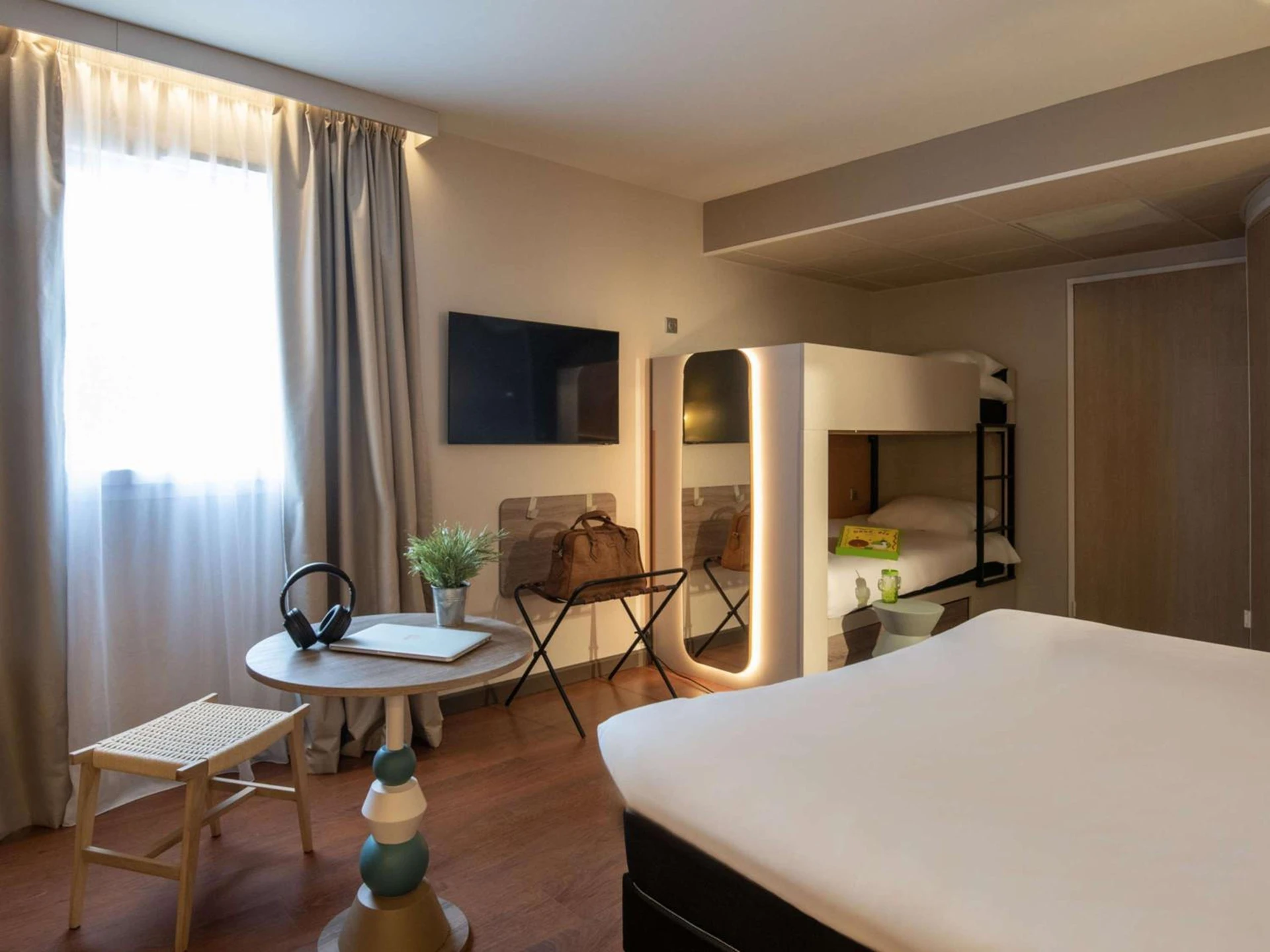 Chambre disponible pour un séminaire d'entreprise à ibis Golfe de Saint-Tropez - Cogolin