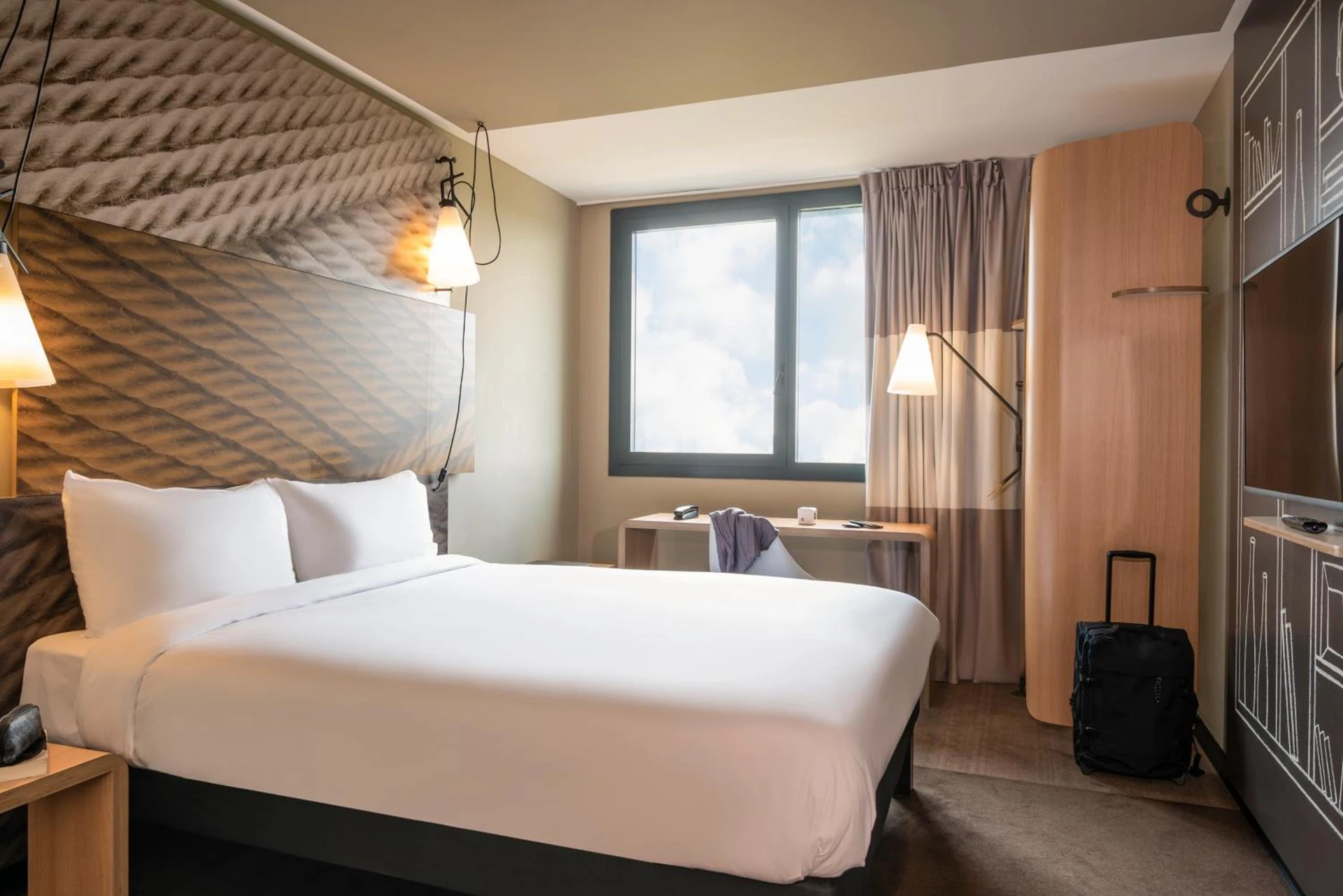 Magnifique chambre pour un séminaire d'entreprise à ibis Gonesse Le Bourget - Gonesse
