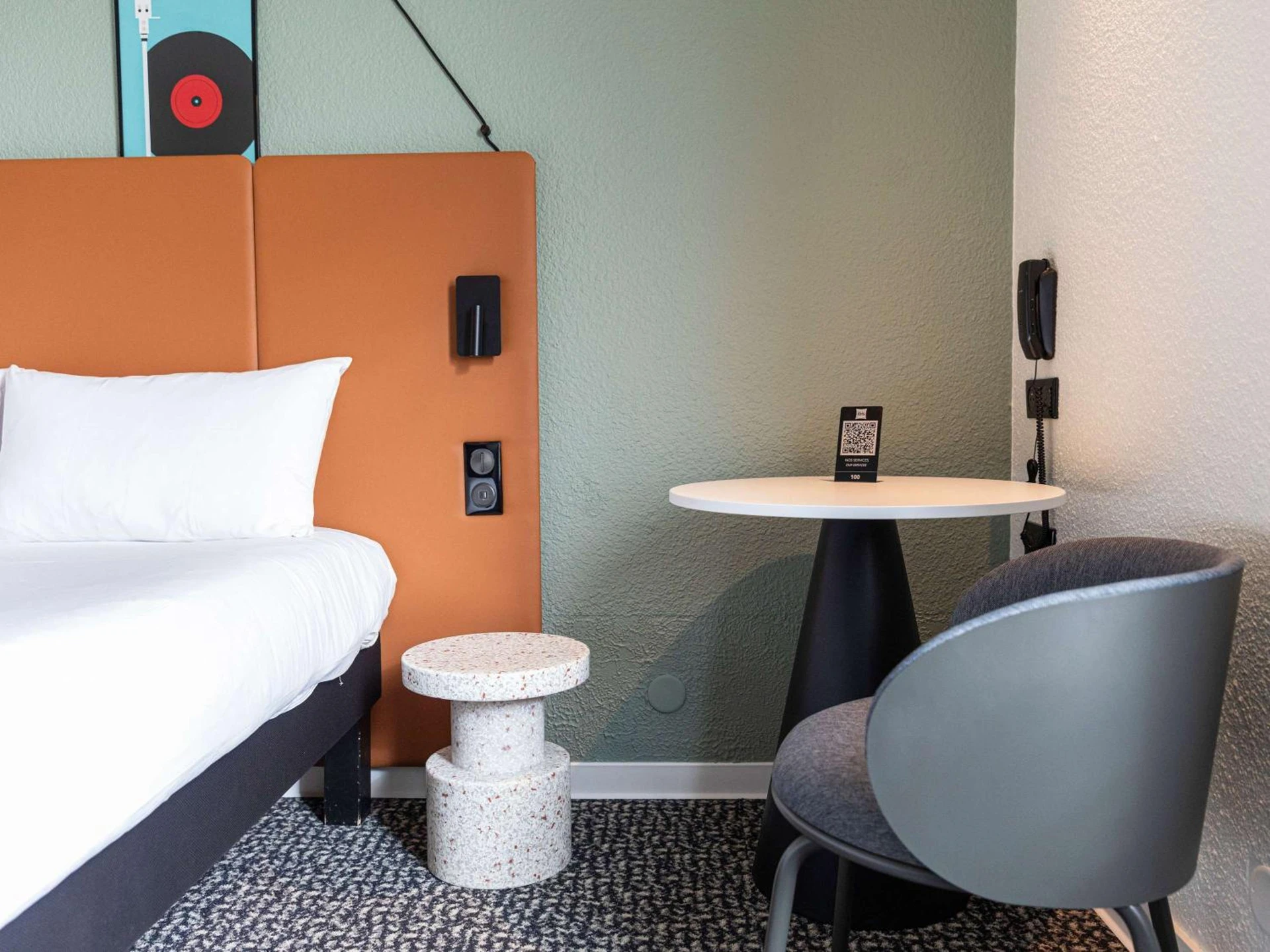 Chambre disponible pour un séminaire d'entreprise à ibis Granville Port De Plaisance - Granville