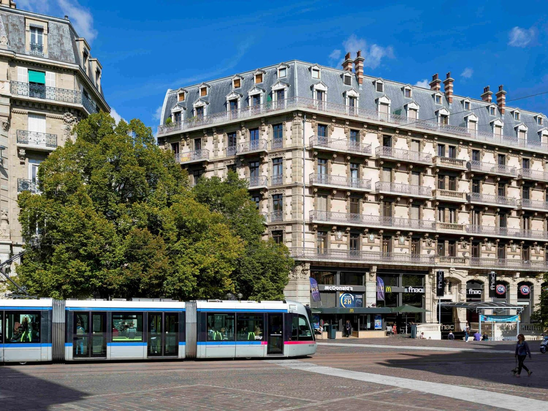 Chambre à ibis Grenoble Centre Bastille - Organiser un séminaire d'entreprise à Grenoble