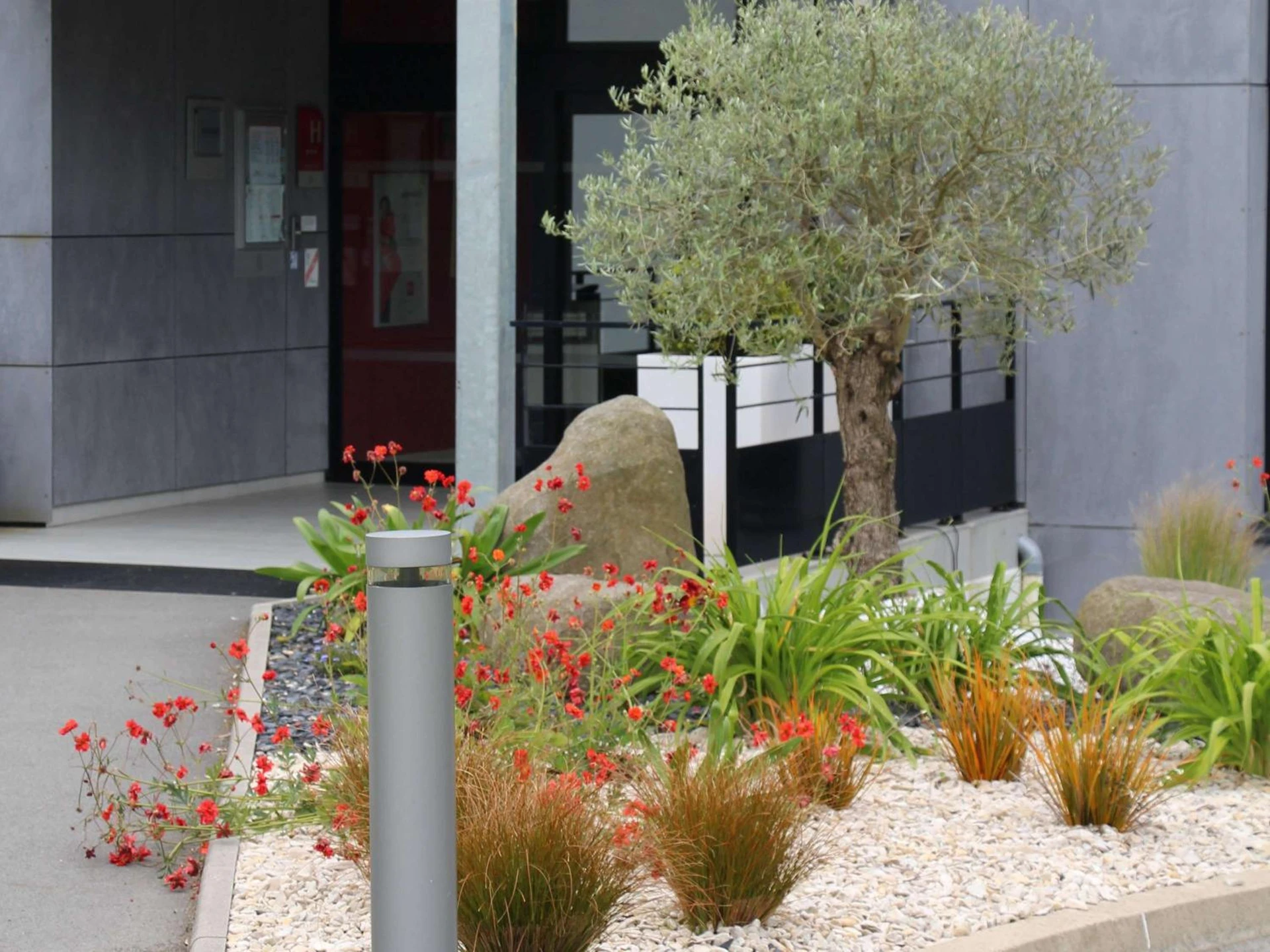 Organiser un séminaire d'entreprise : Hôtel ibis Guingamp Cœur de Bretagne à ploumagoar