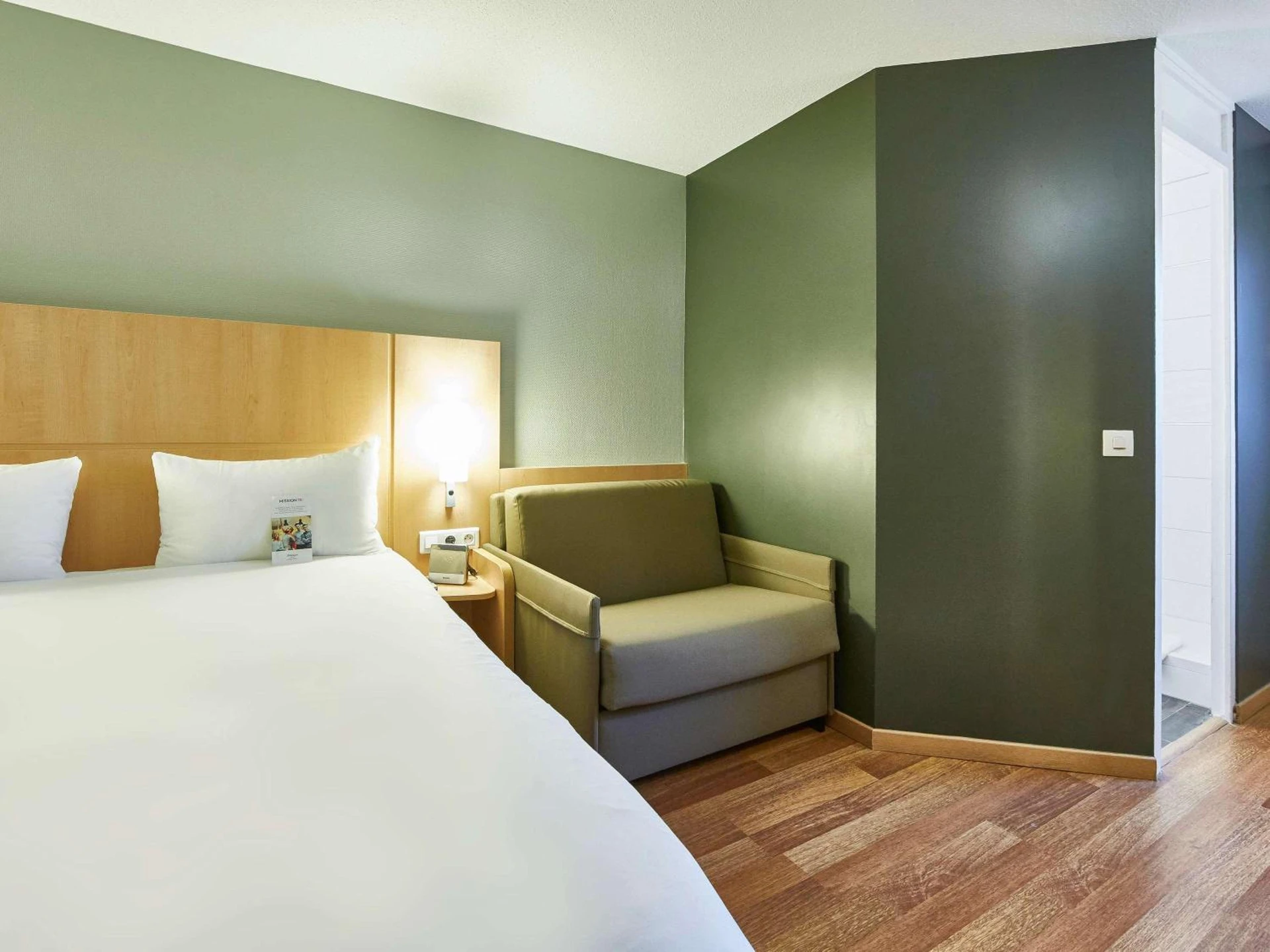 Chambre disponible pour un séminaire d'entreprise à ibis Haguenau Strasbourg Nord - Haguenau