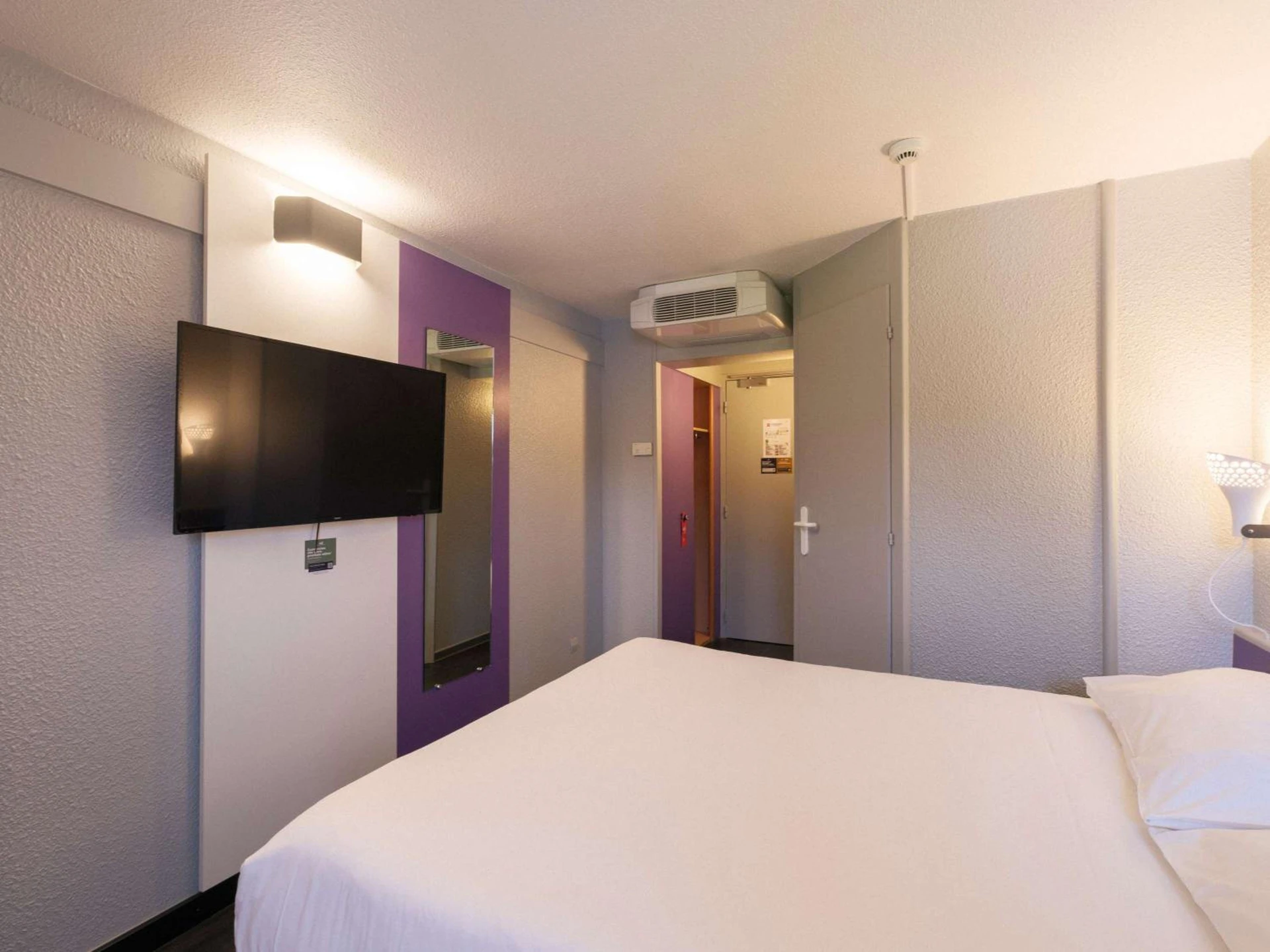 Magnifique chambre pour un séminaire d'entreprise à ibis Strasbourg Sud La Vigie - Ostwald