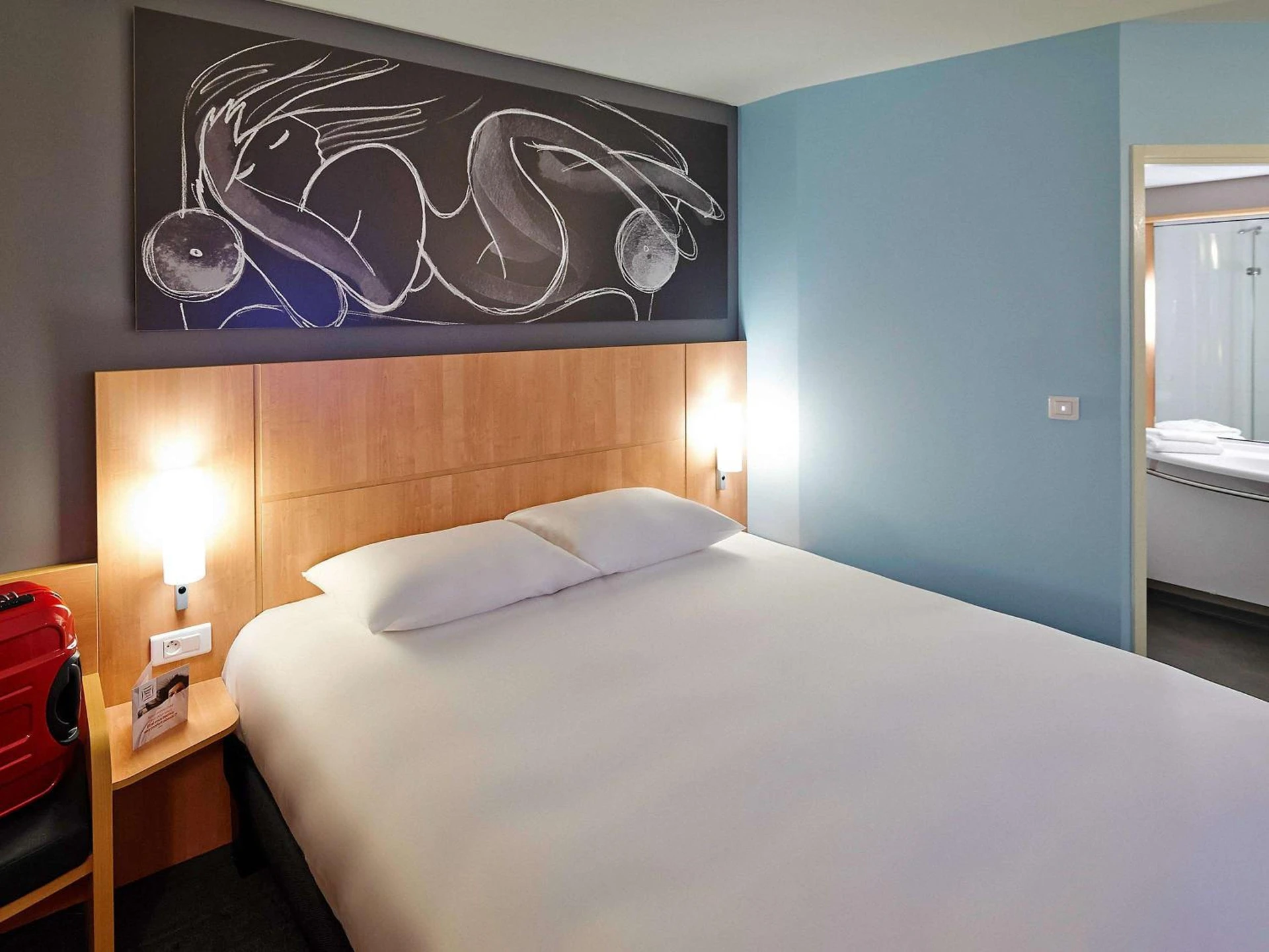 Magnifique chambre pour un séminaire d'entreprise à ibis Les Herbiers - Les Herbiers