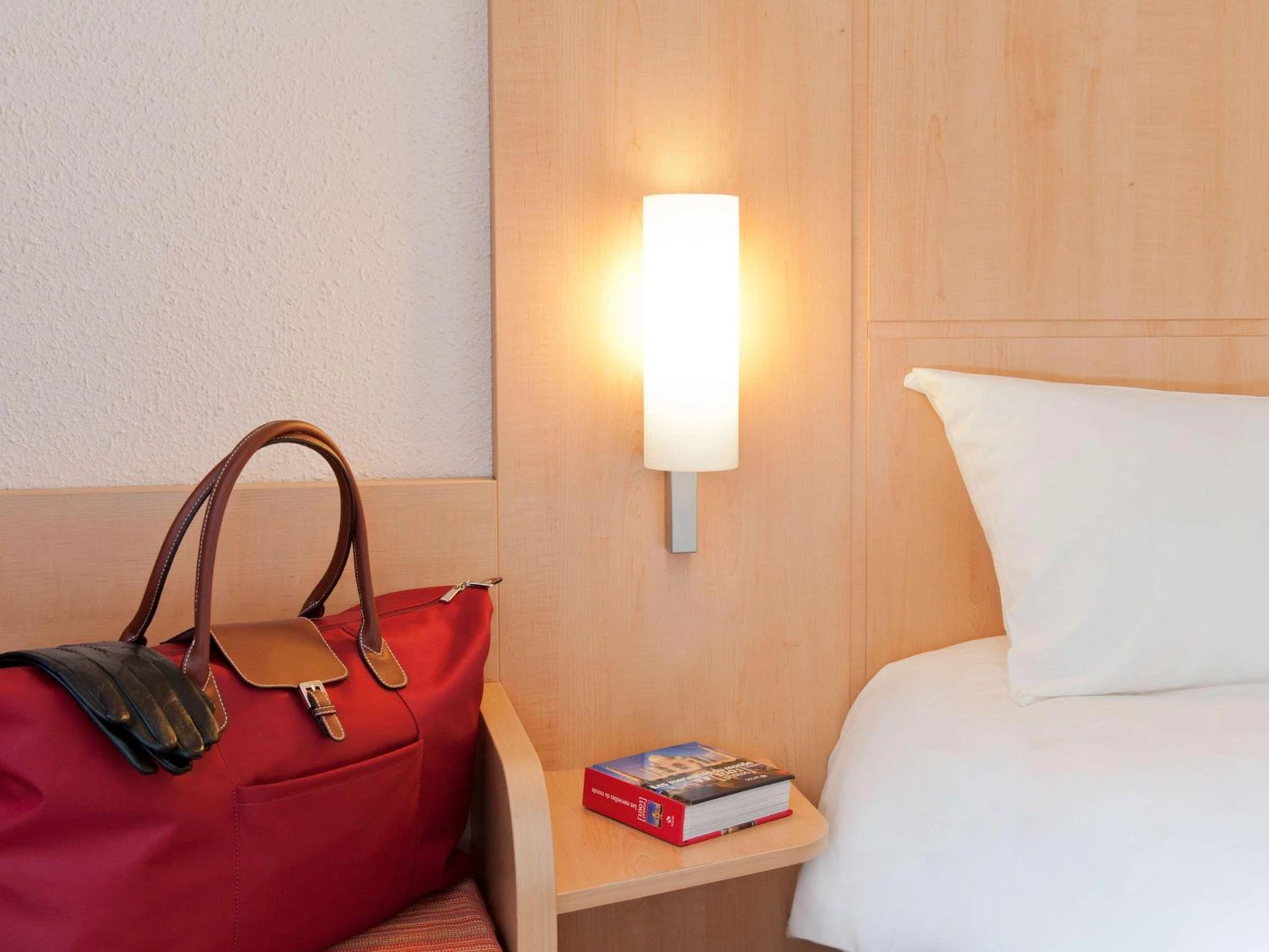 Magnifique chambre pour un séminaire d'entreprise à ibis Lille Centre Gares - Lille