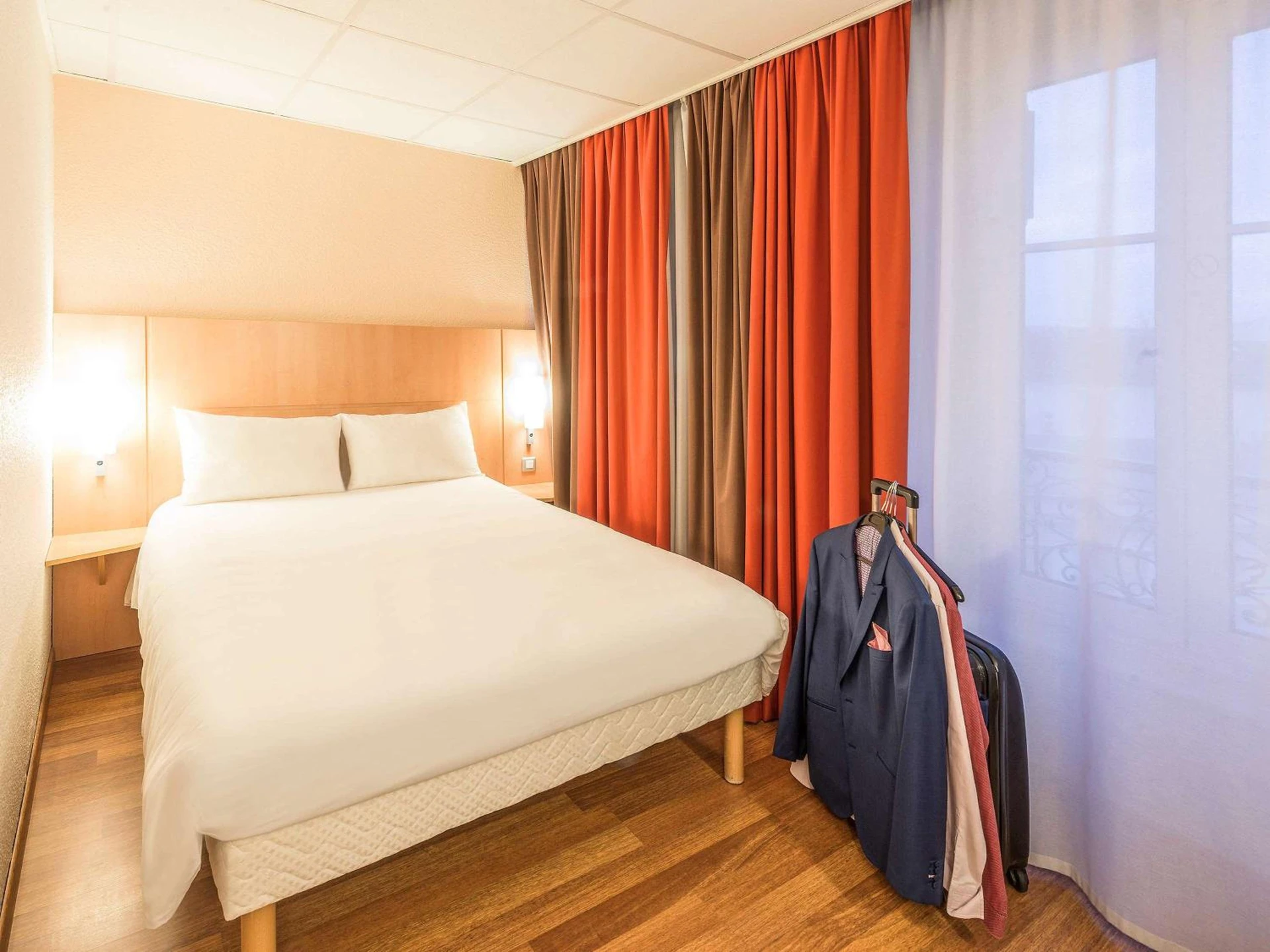 Chambre disponible pour un séminaire d'entreprise à ibis Limoges Centre - Limoges