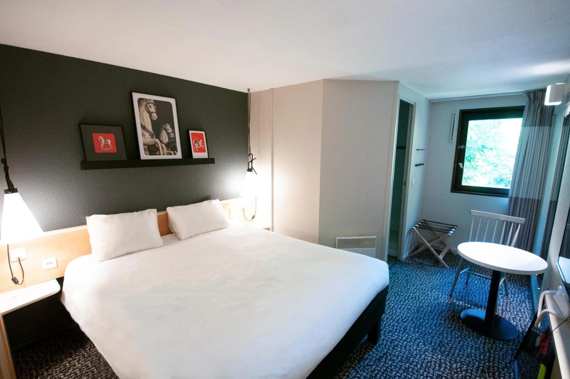 Chambre disponible pour un séminaire d'entreprise à ibis Maisons Laffitte - Maisons-Laffitte