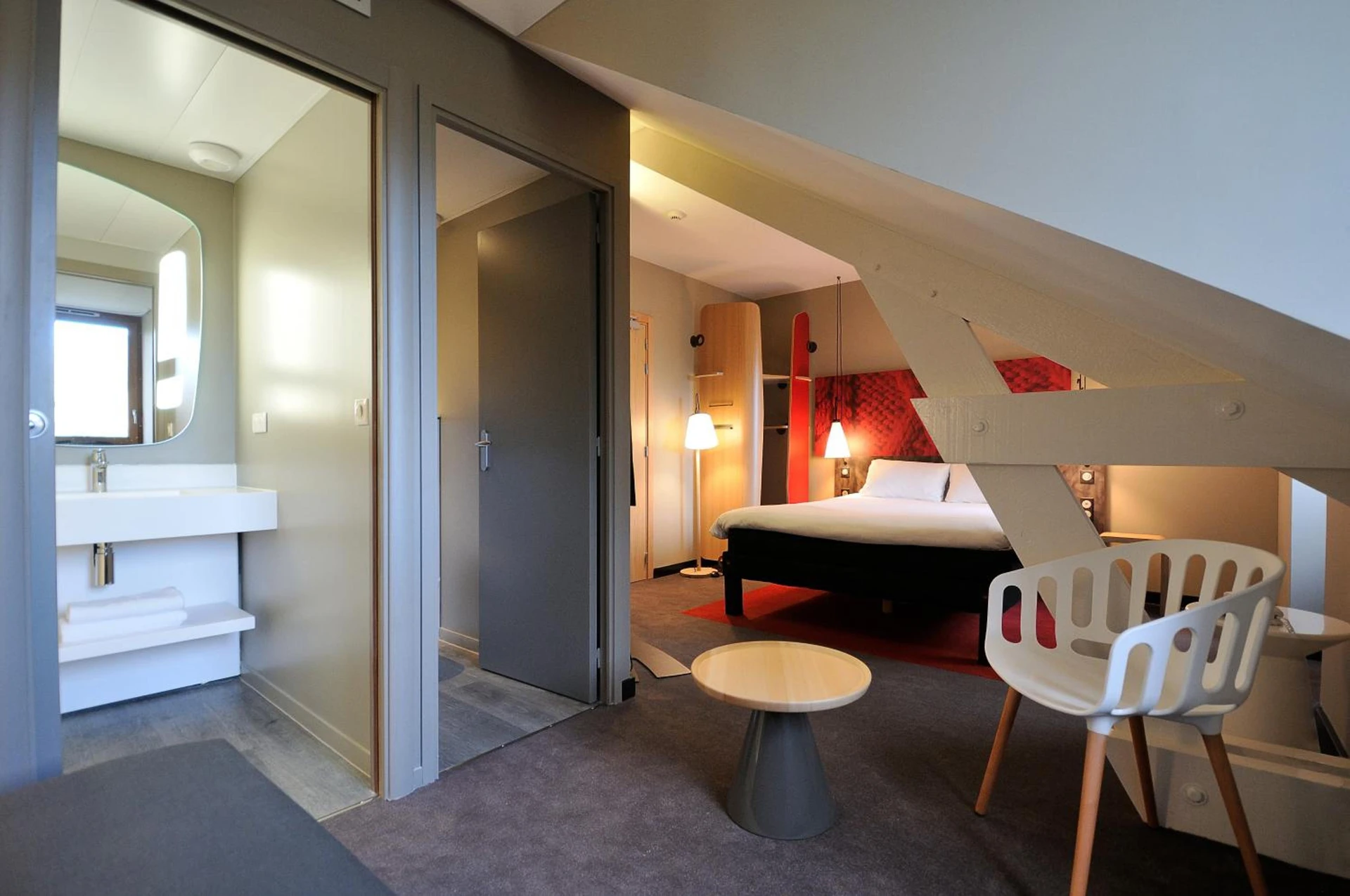 Chambre disponible pour un séminaire d'entreprise à ibis Maisons Laffitte - Maisons-Laffitte
