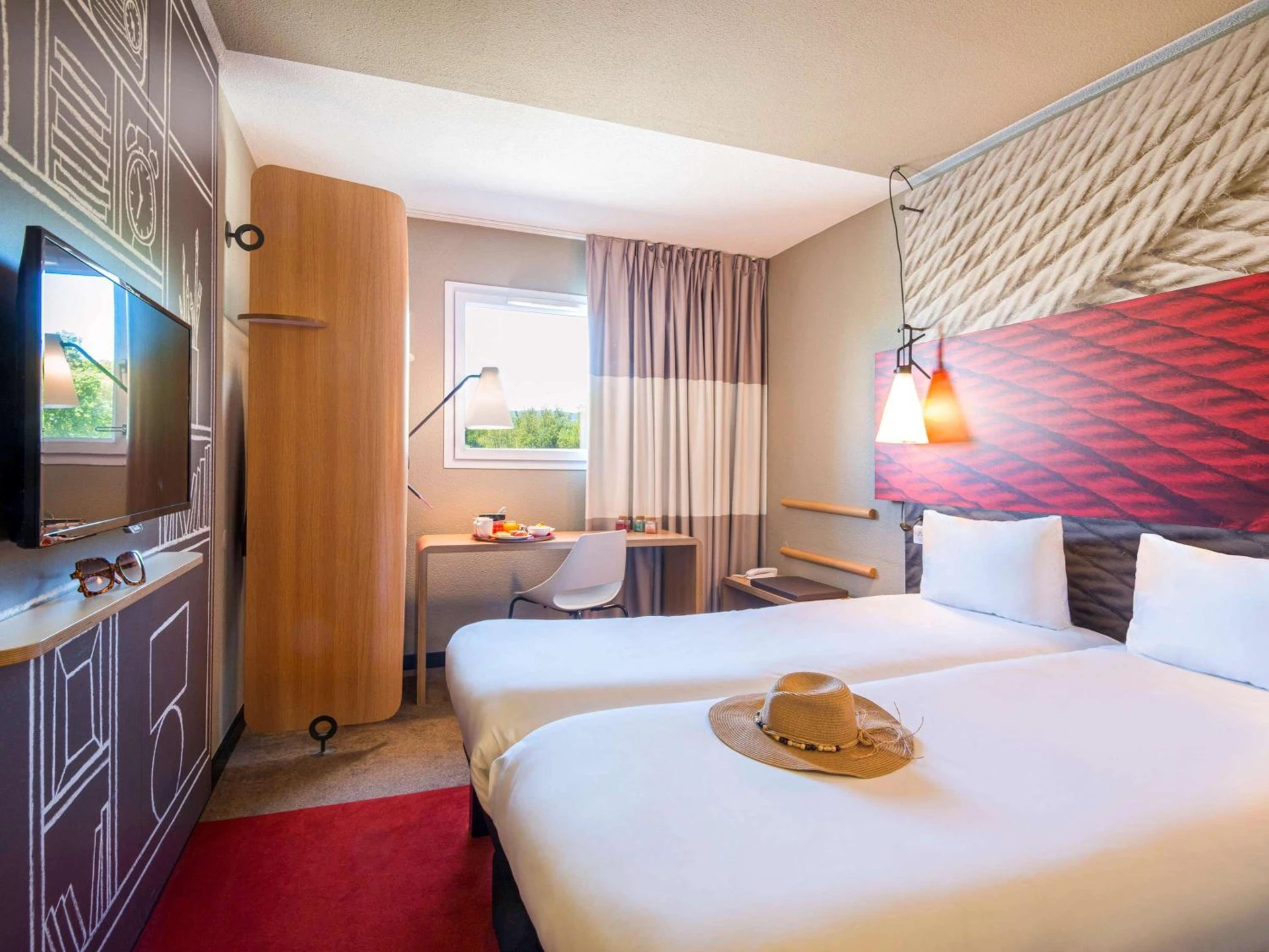 Chambre disponible pour un séminaire d'entreprise à ibis Manosque Cadarache - Manosque