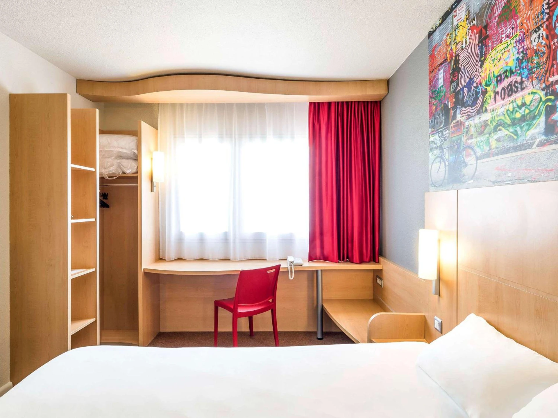 Chambre disponible pour un séminaire d'entreprise à ibis Marne La Vallée Val d'Europe - Montévrain